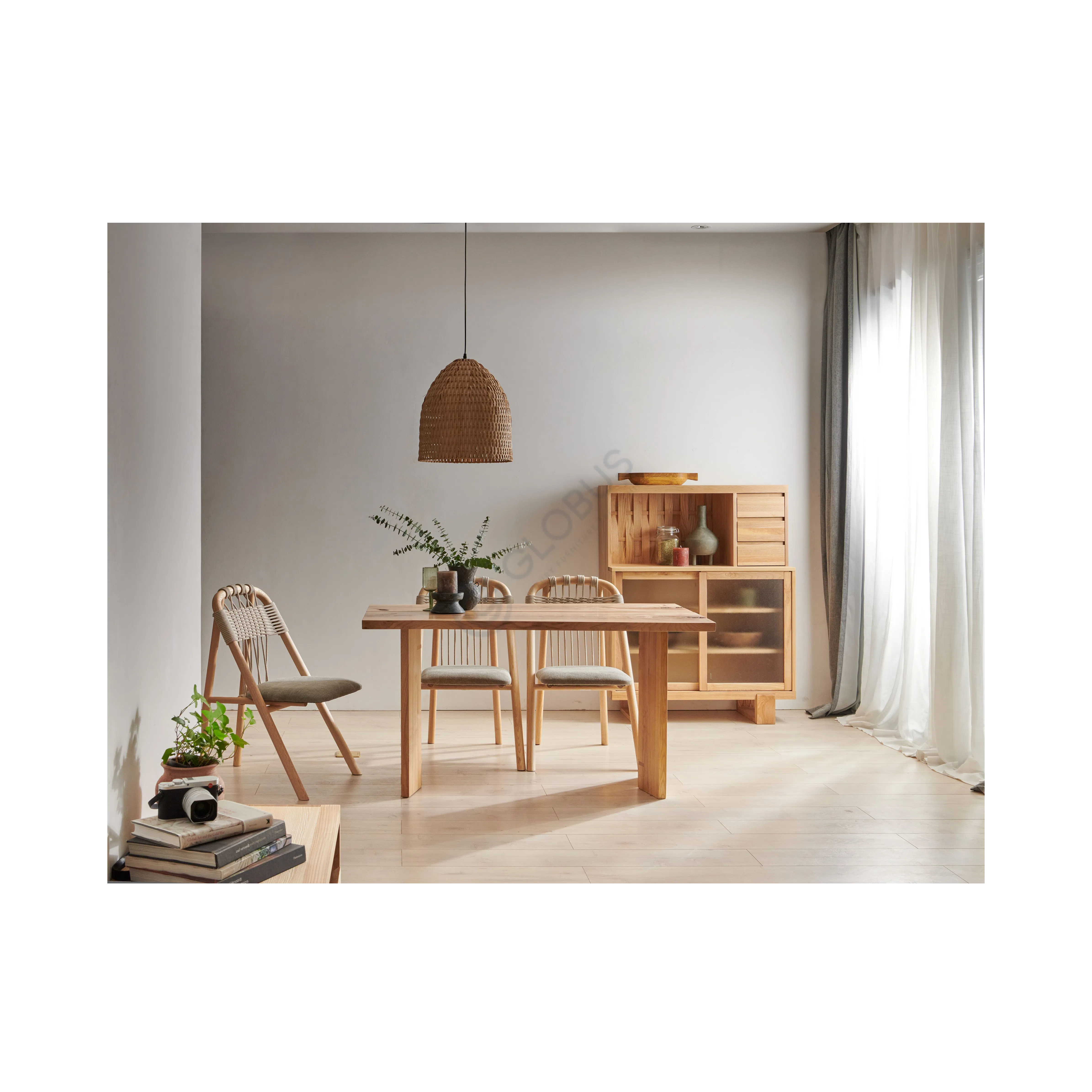 Обеденный стол Gaudentia