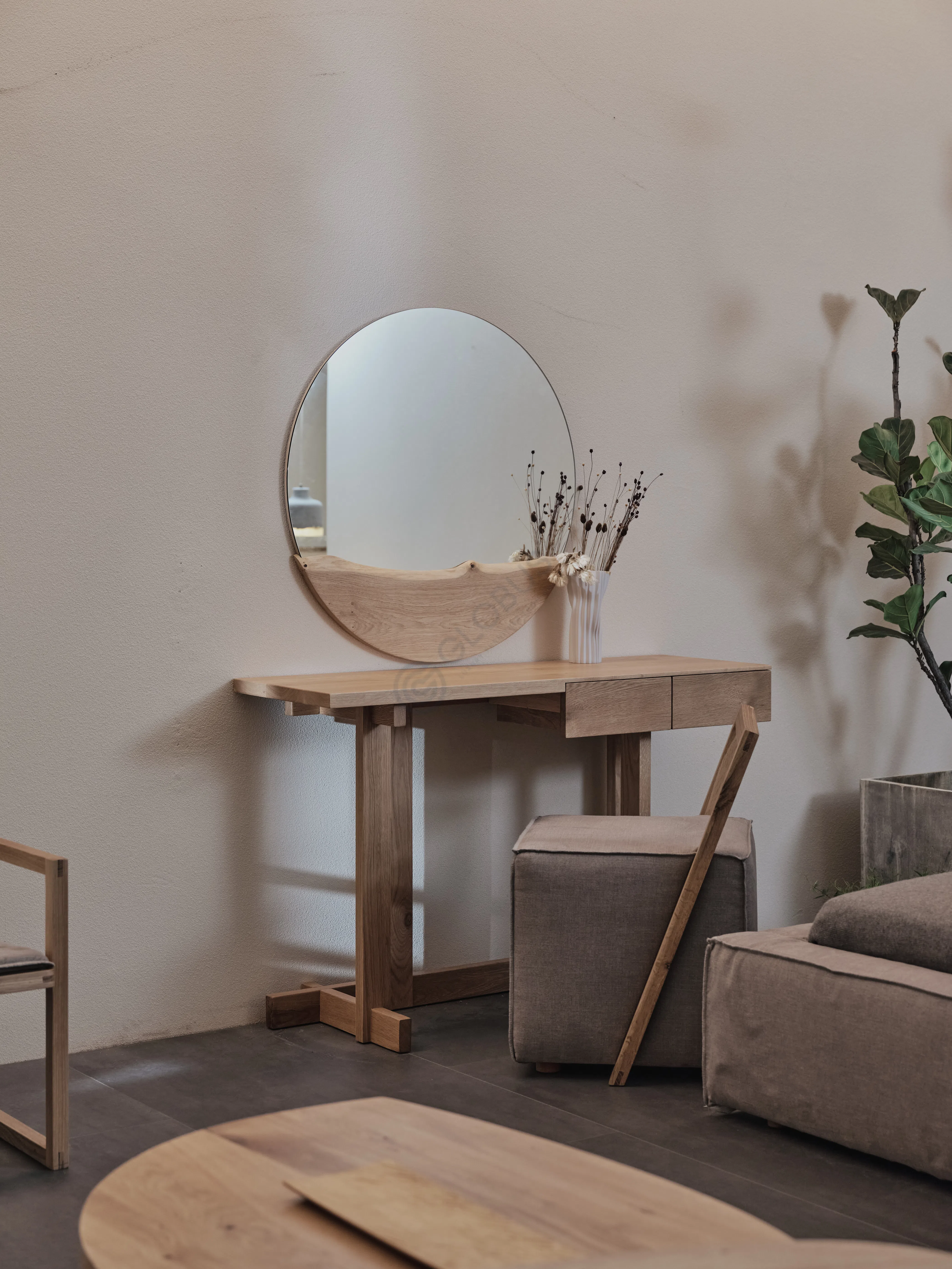 Туалетный столик Clodovino