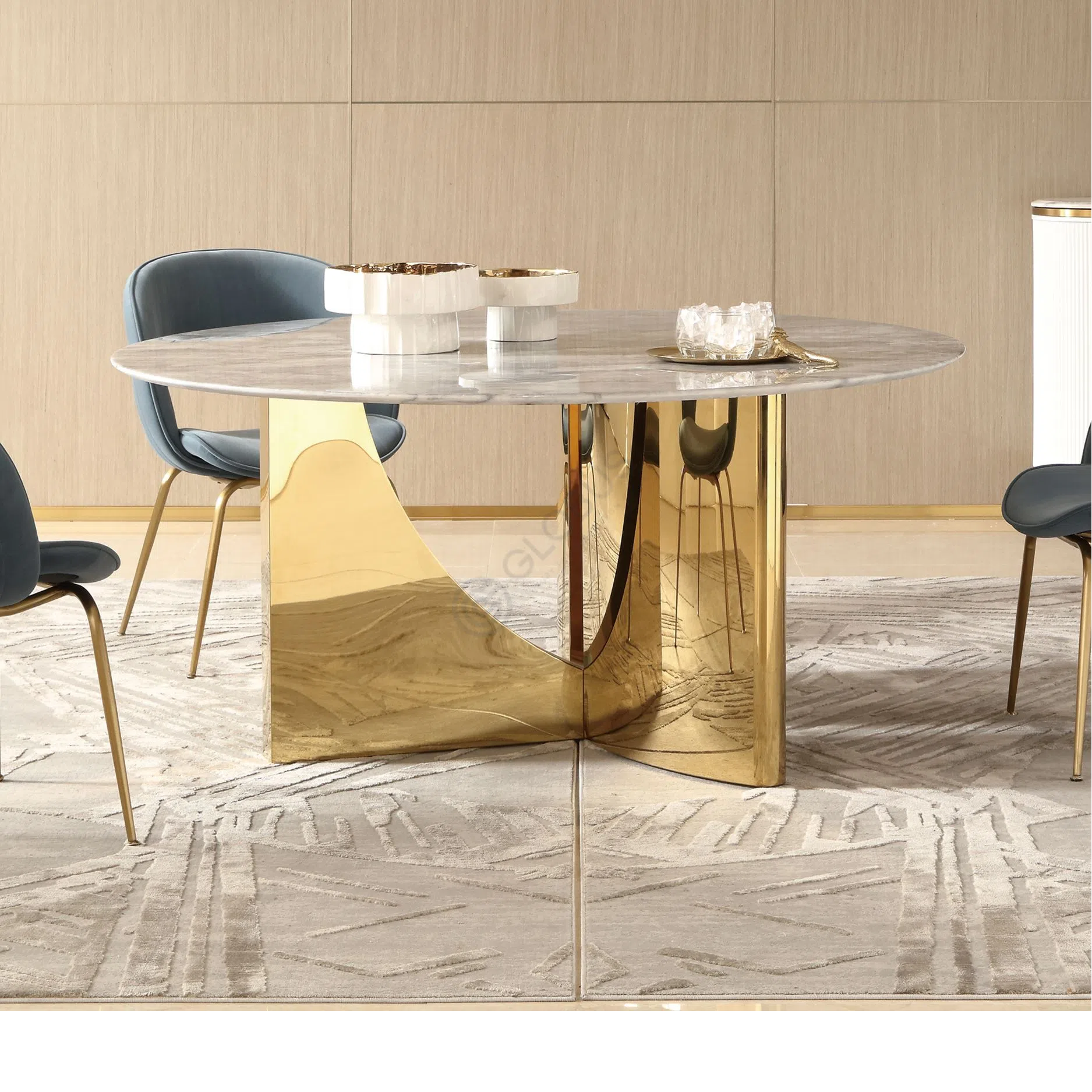 Обеденный стол Coca