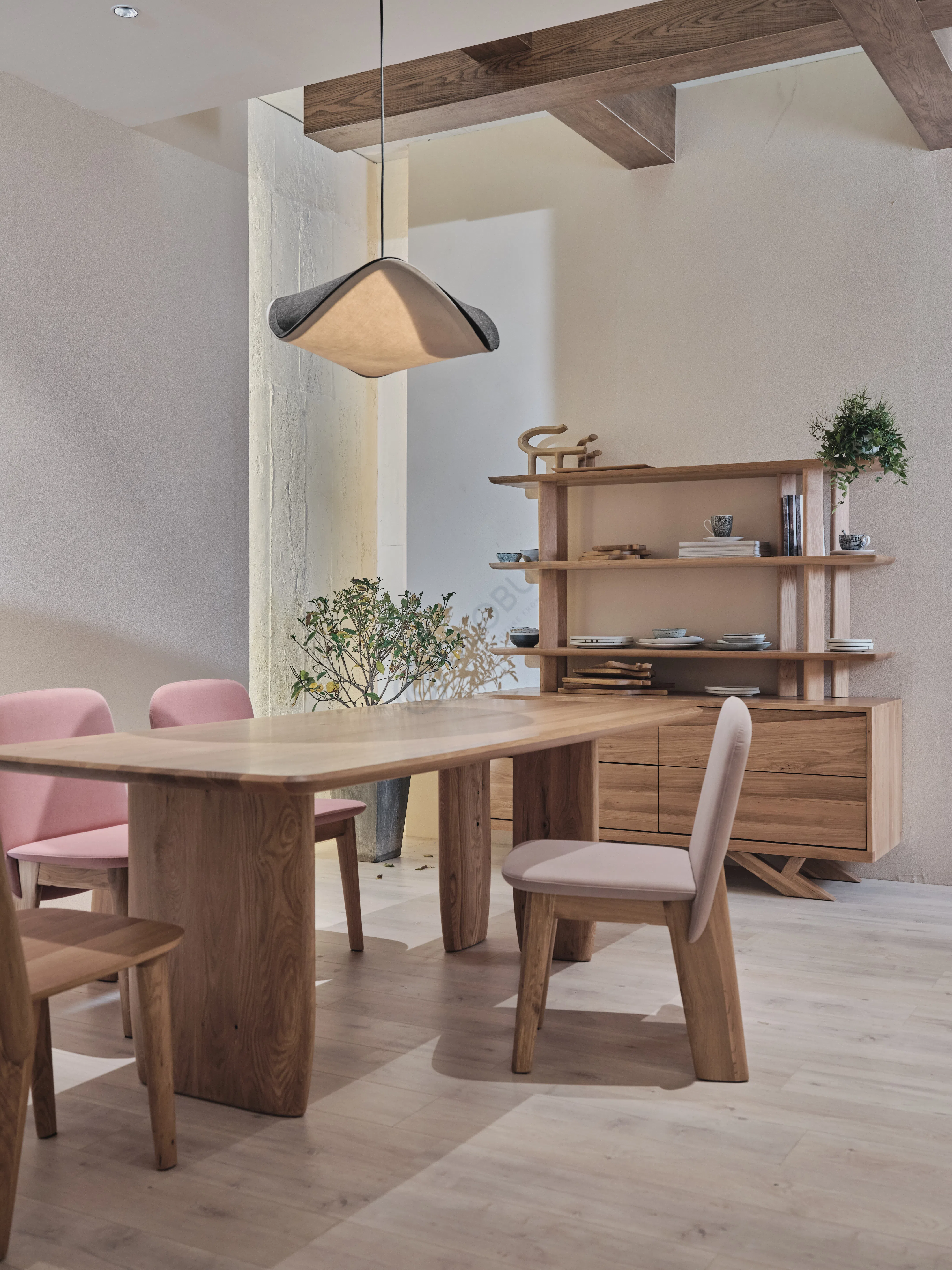 Обеденный стул Pantaloni