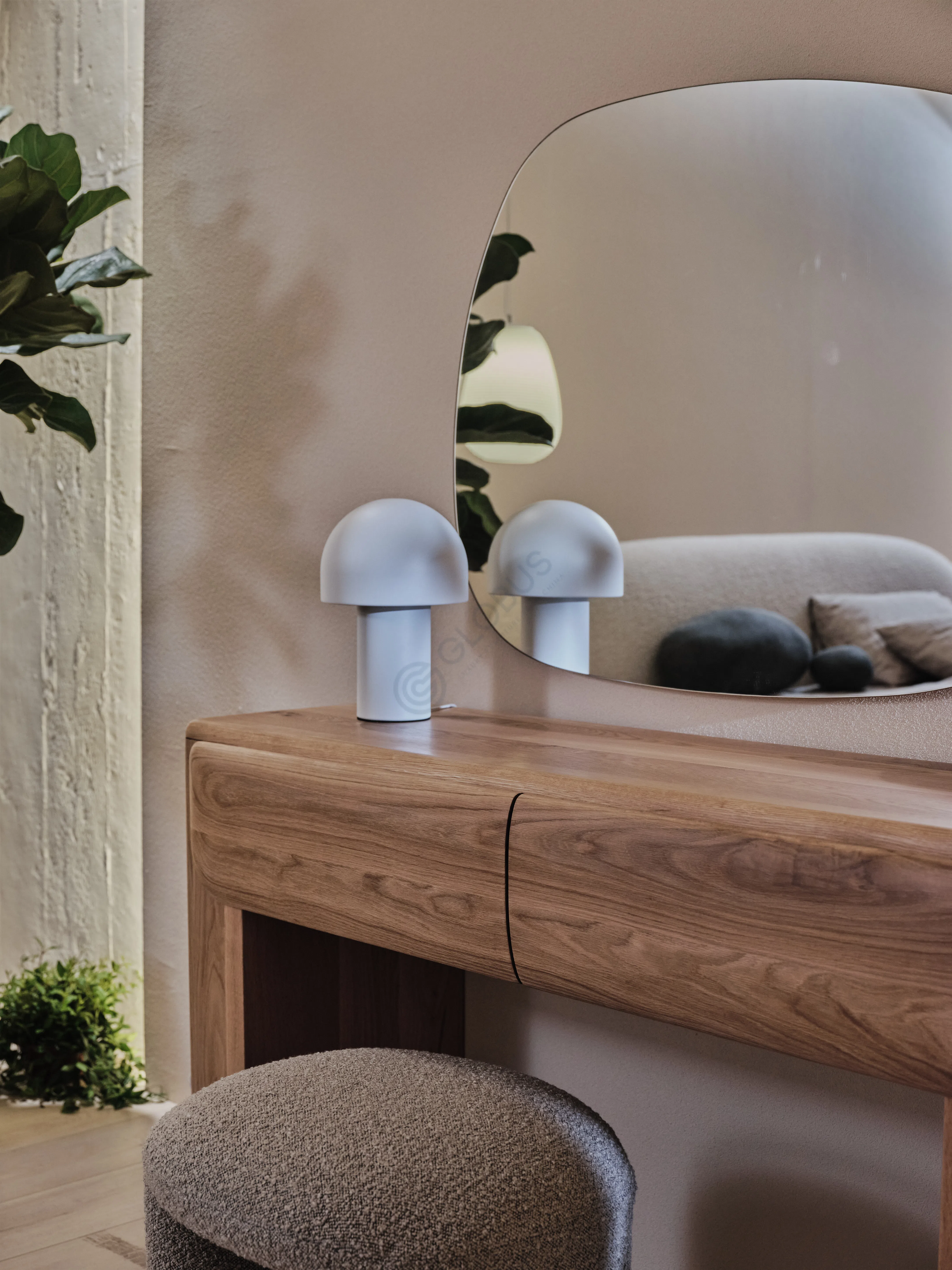 Туалетный столик Maurine