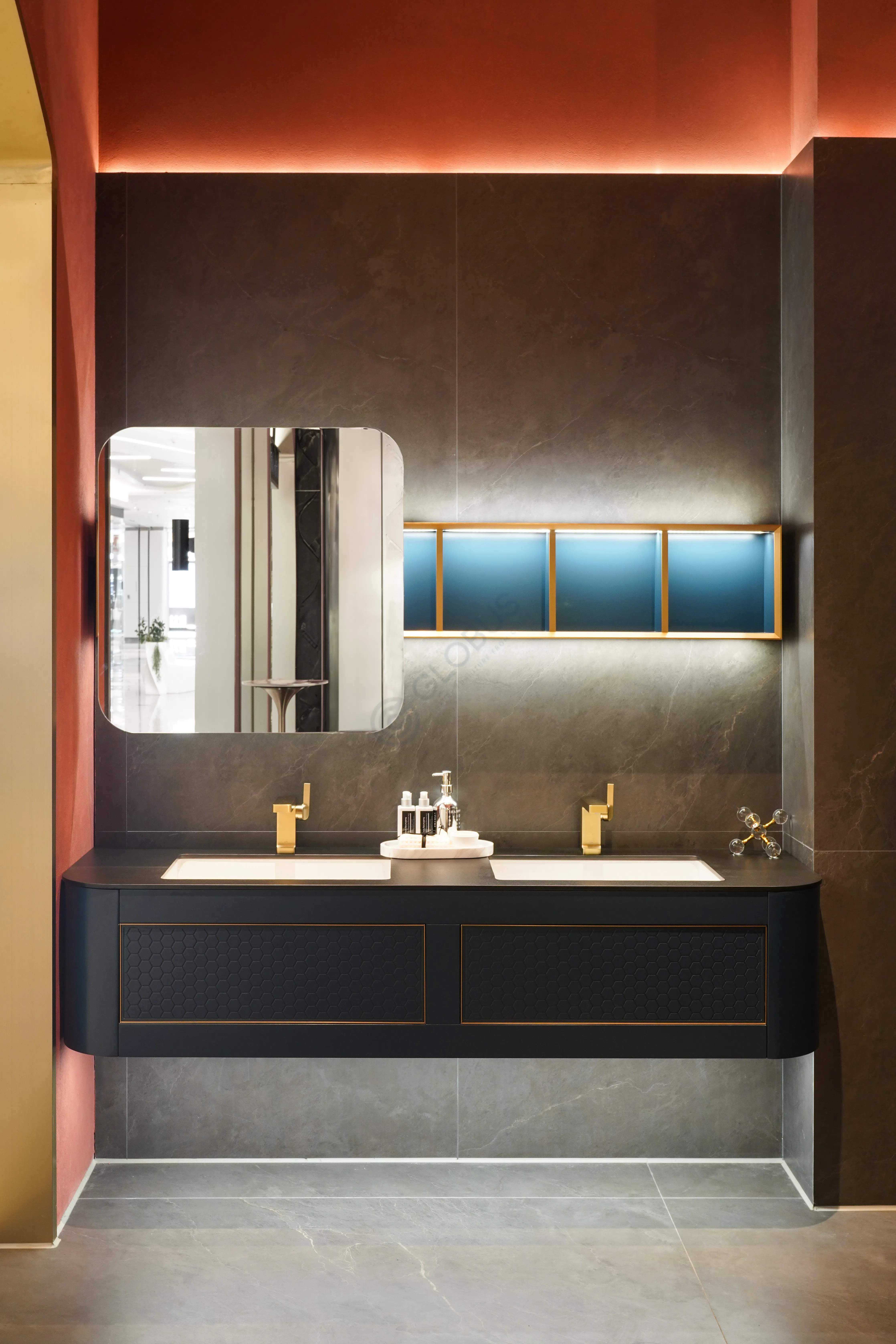 Ванный шкаф Sardus