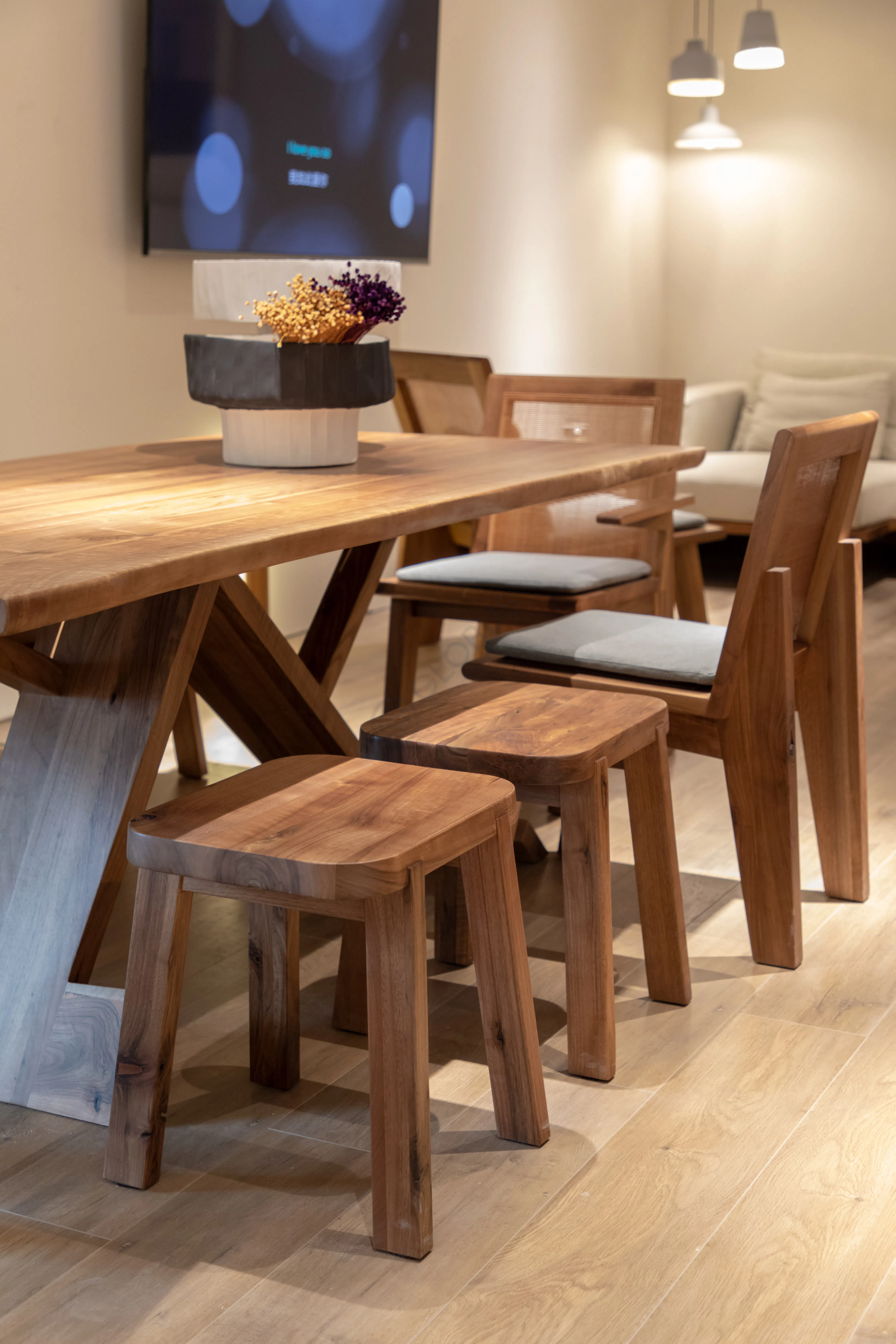 Табурет Giubilante