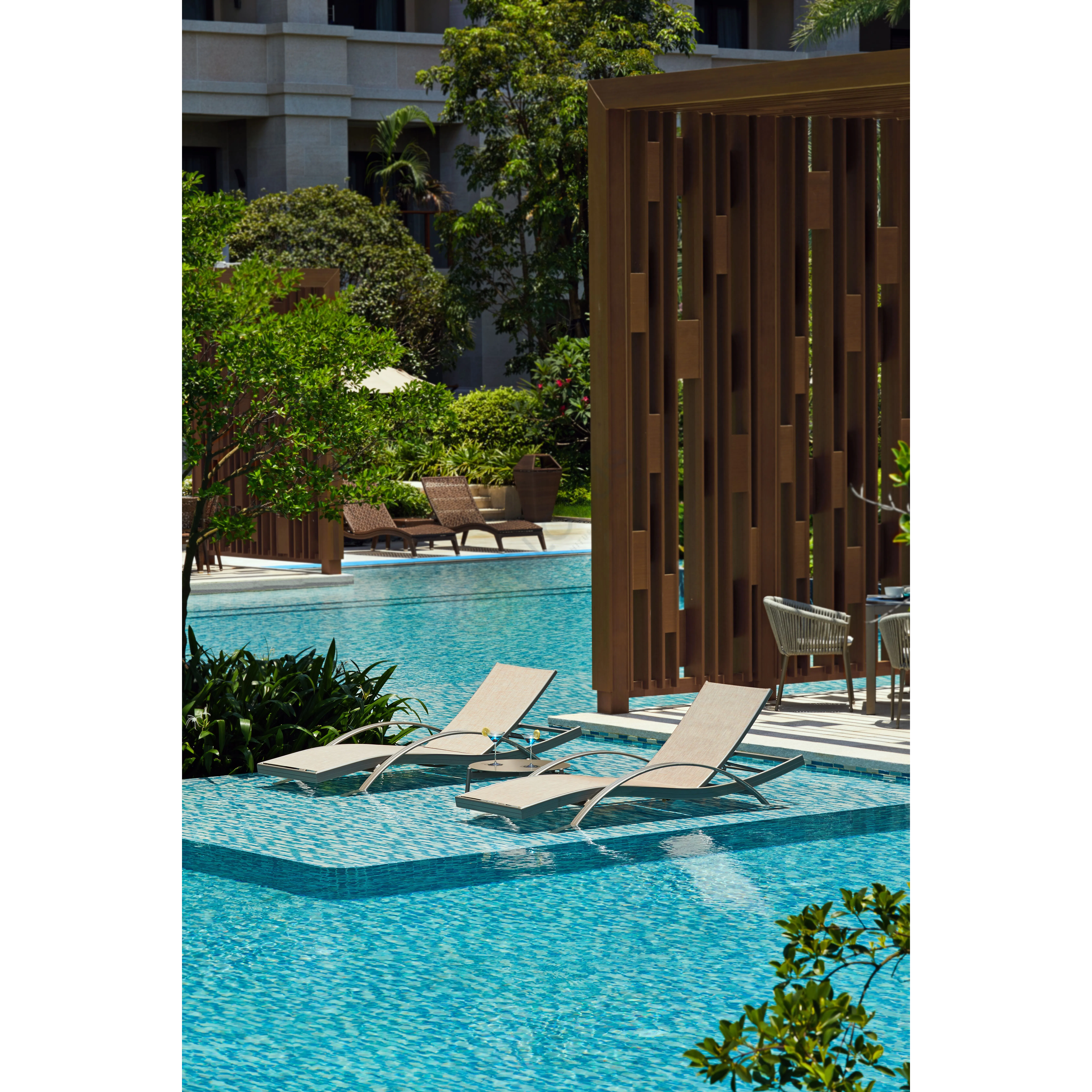 Шезлонг Messalina