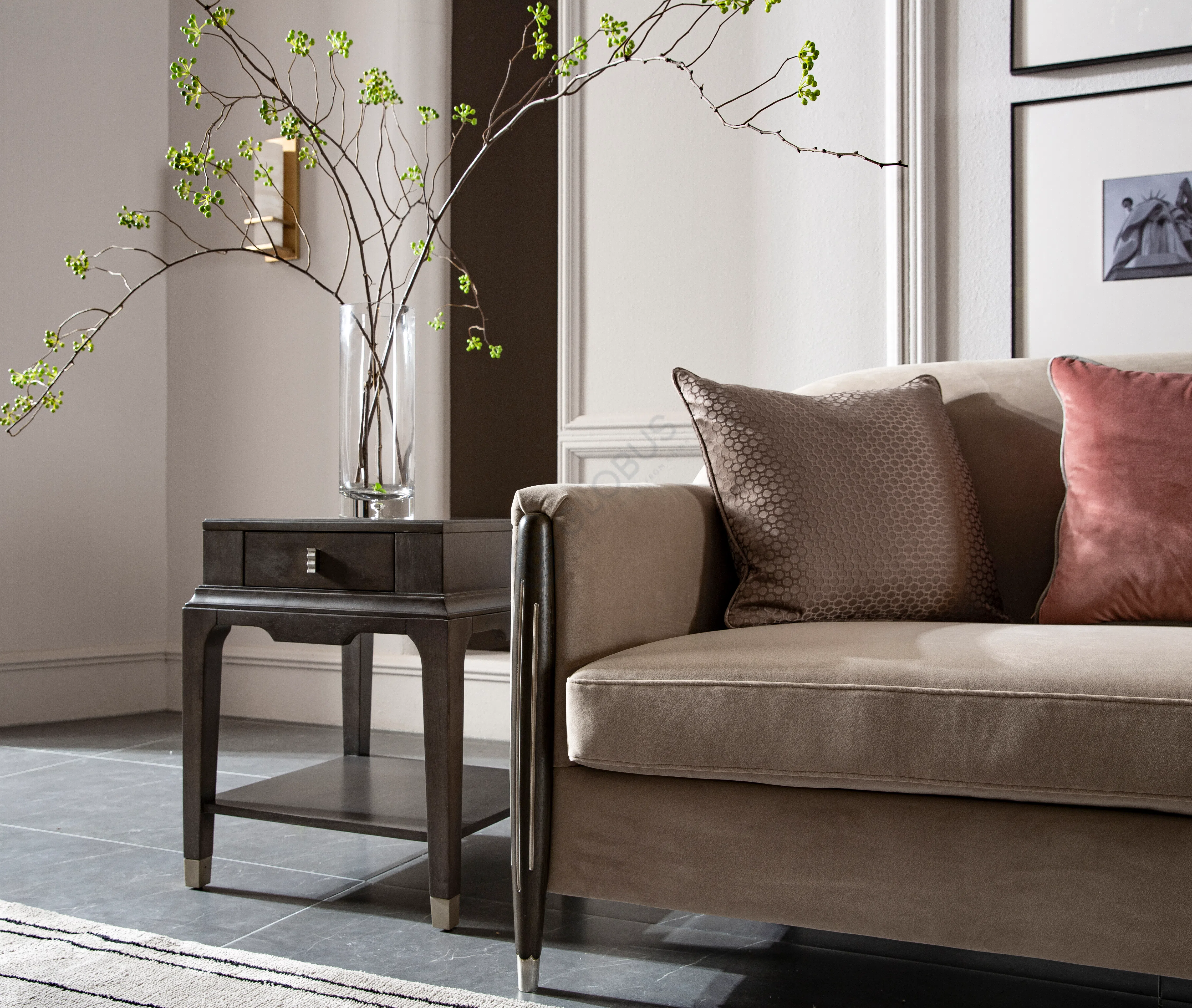 Угловой столик Fulmario