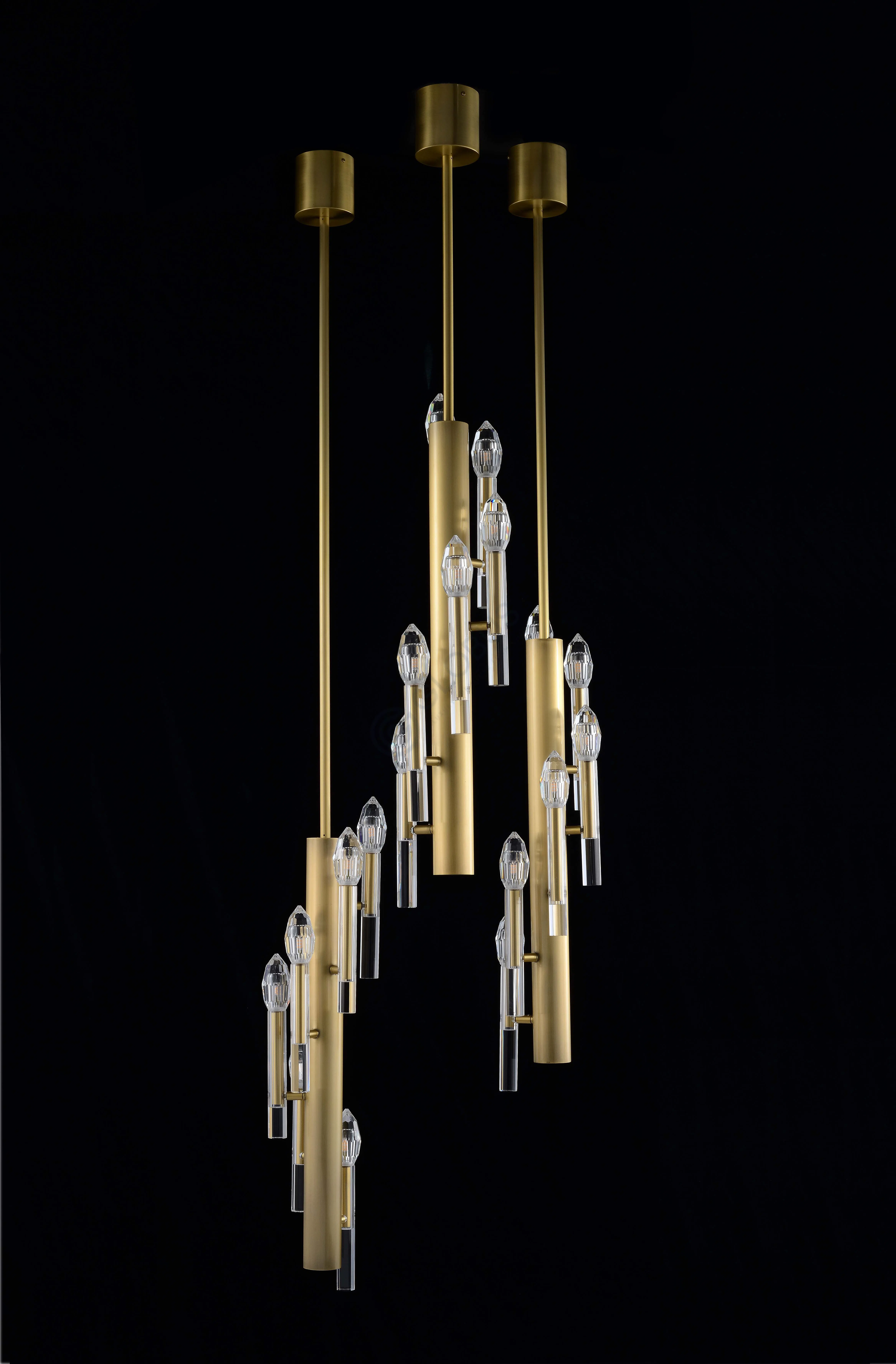 Люстра Invicta