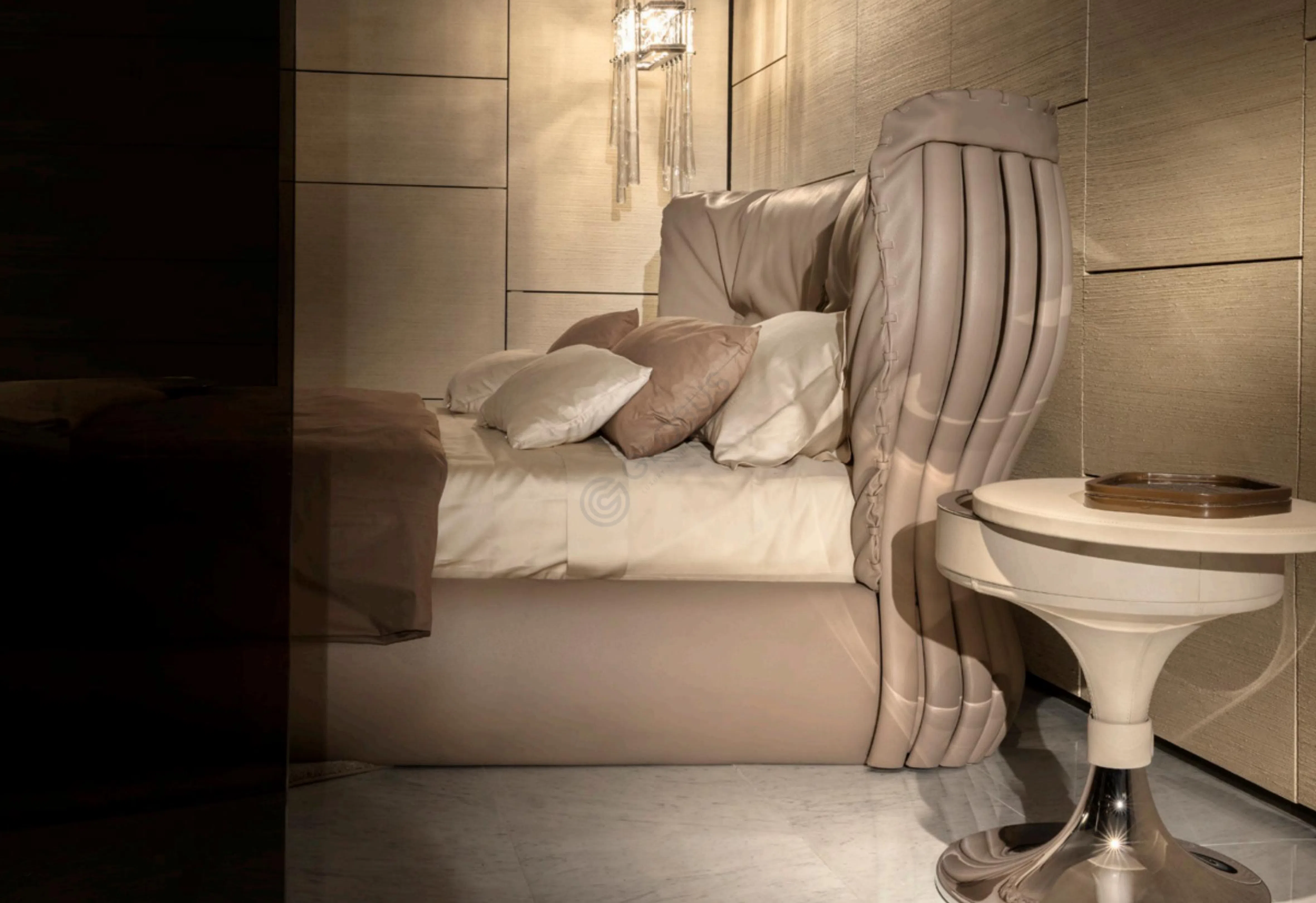 Кровать HESSENTIA Cannes