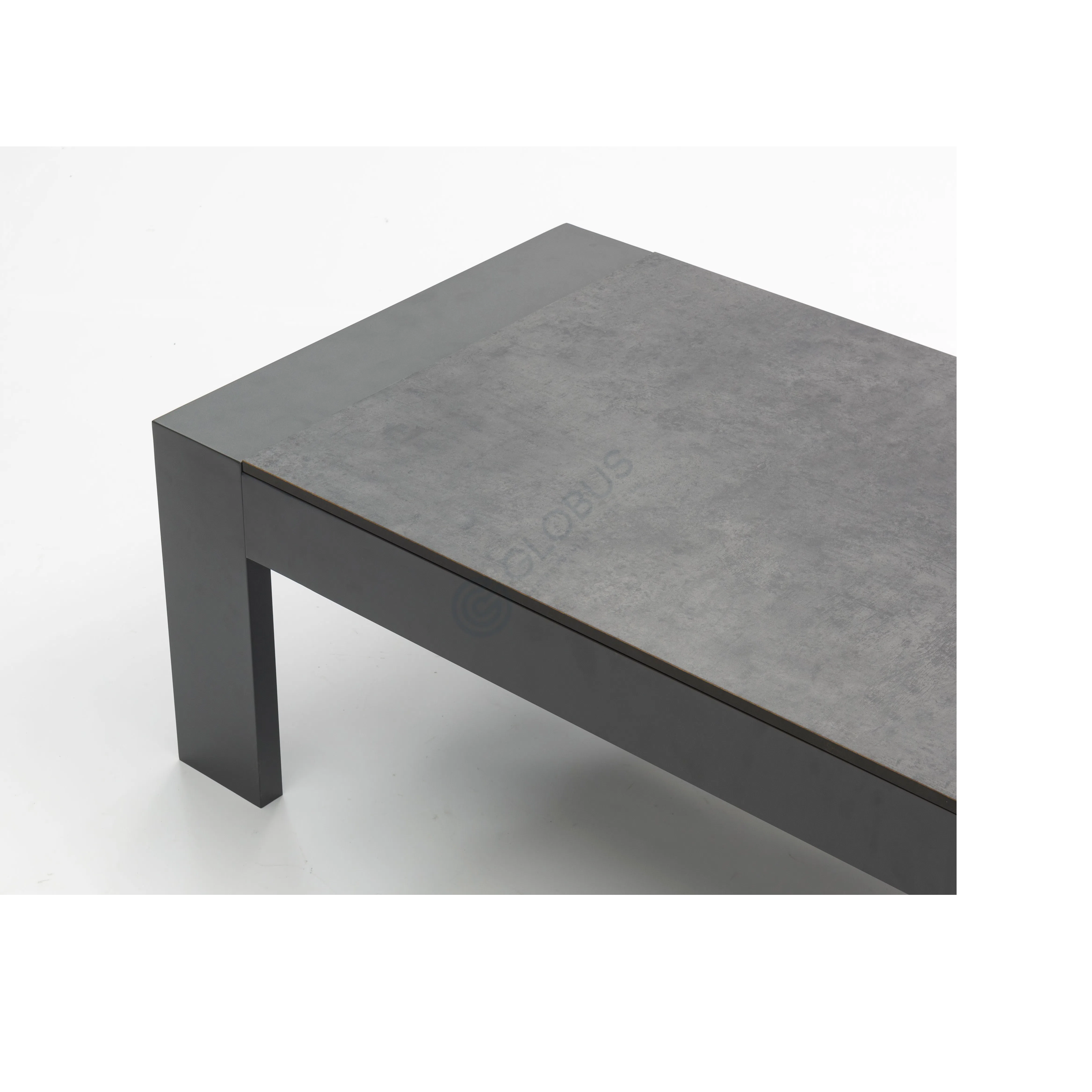 Уличный журнальный столик COUTURE JARDIN