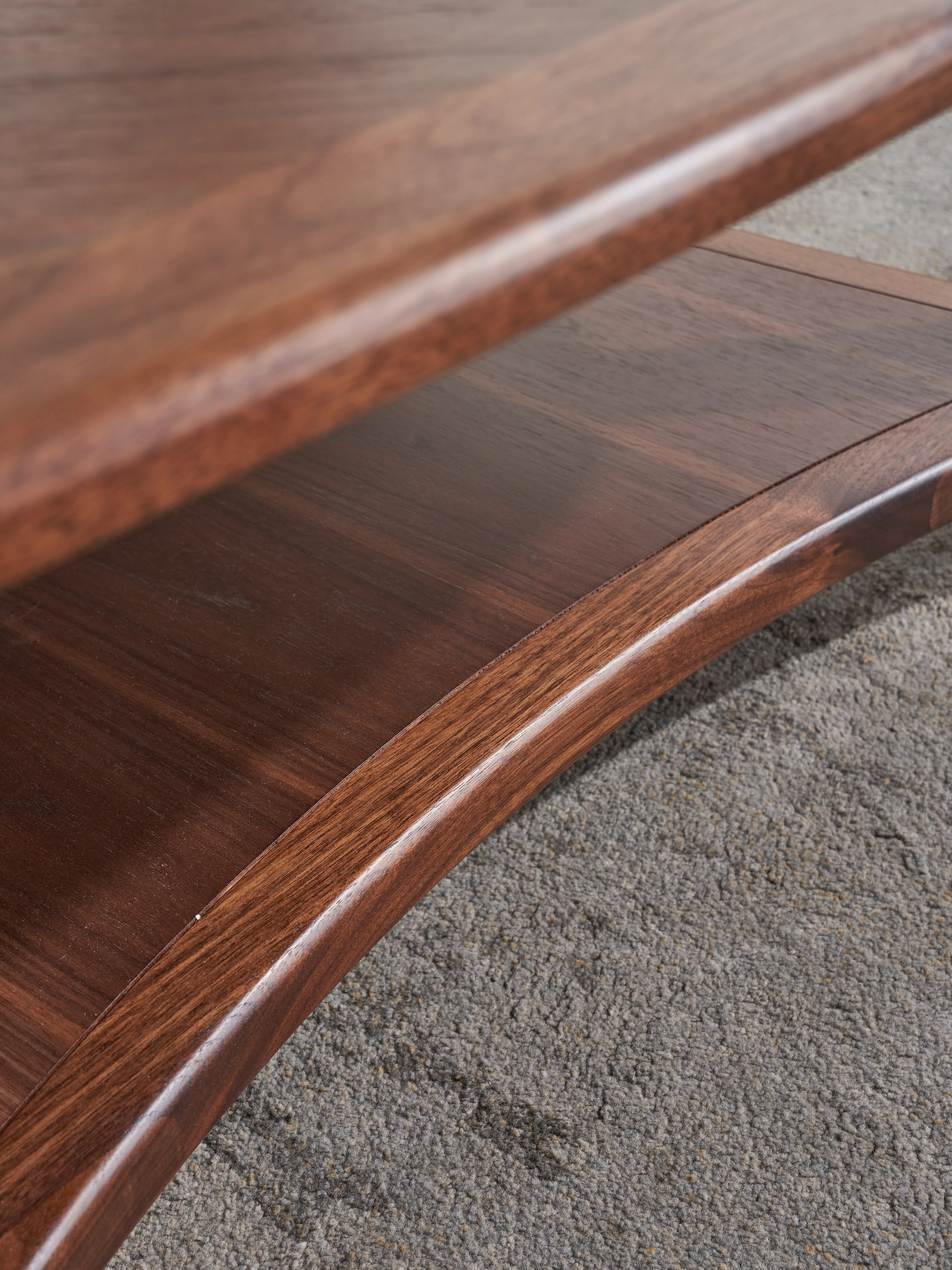 Журнальный столик Gregorius