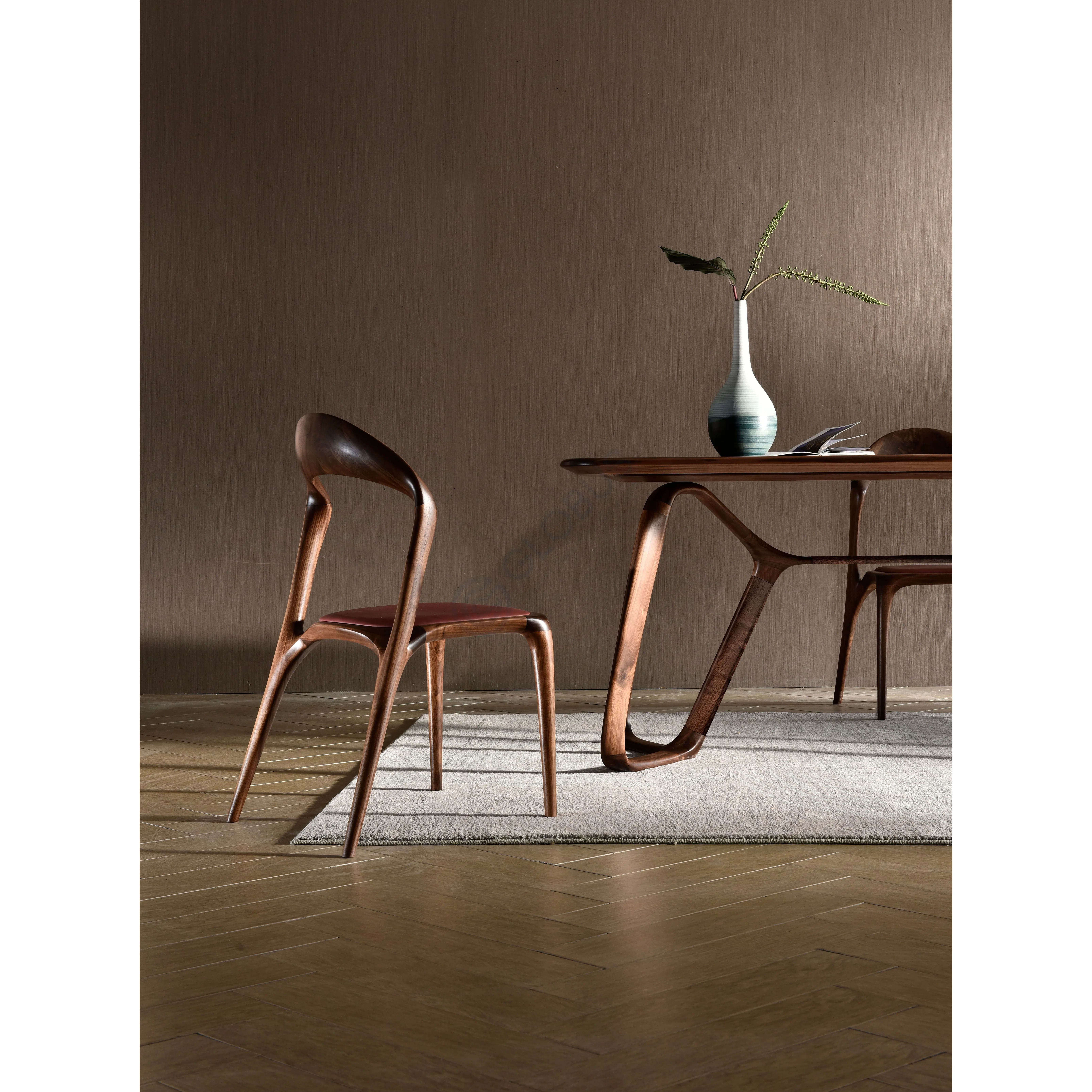 Обеденный стол Tesorino