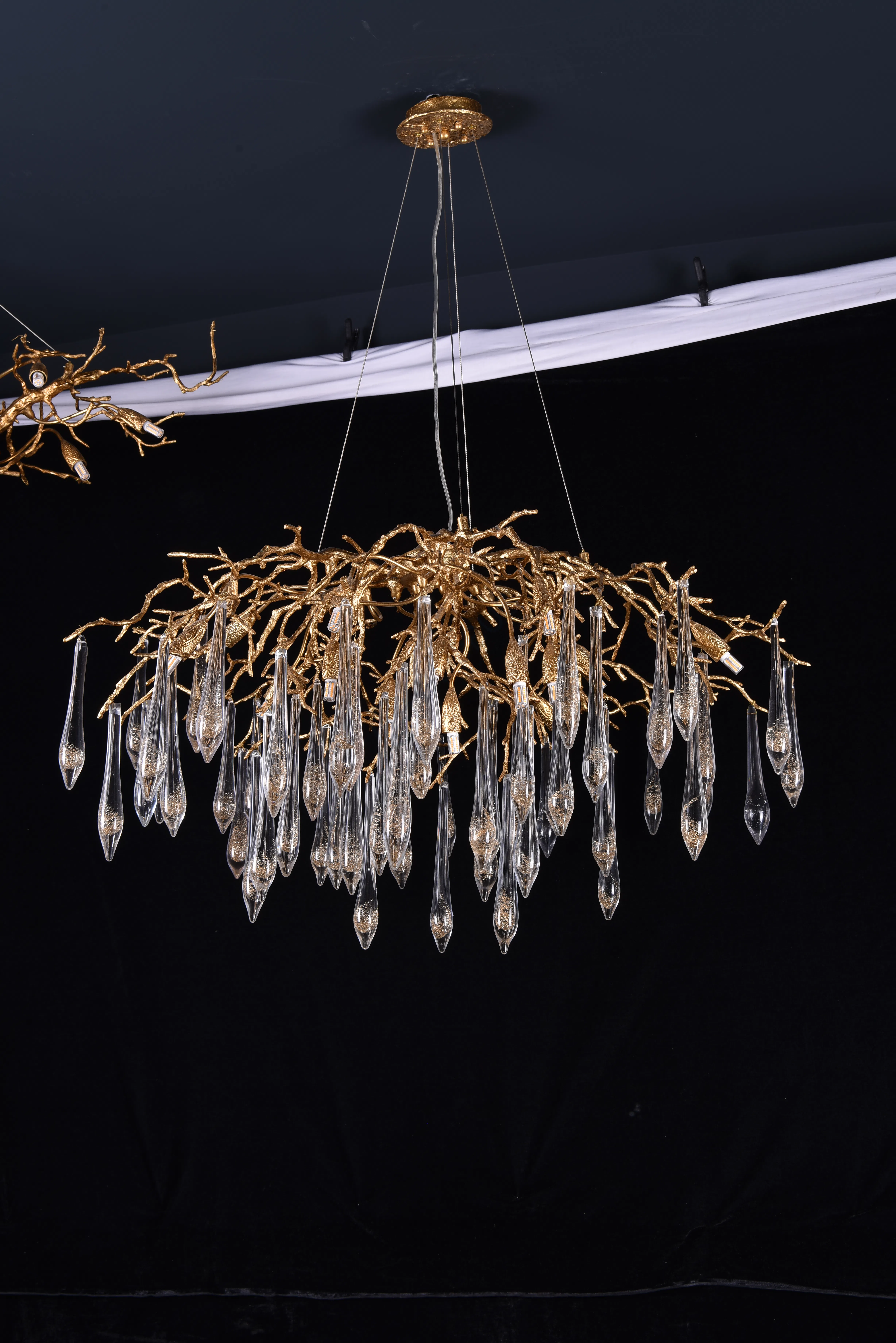 Люстра Wondolia