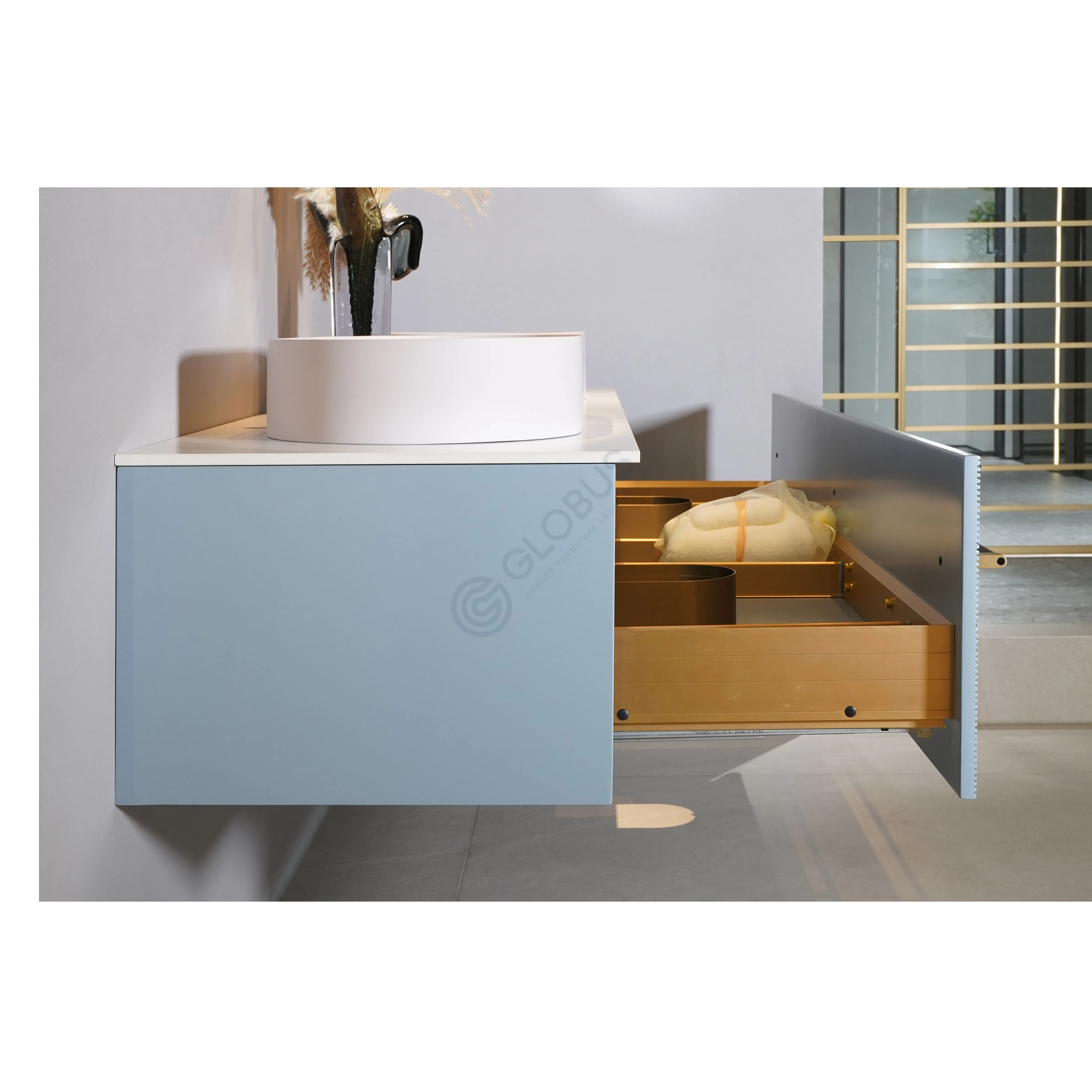 Ванный шкаф Volitor