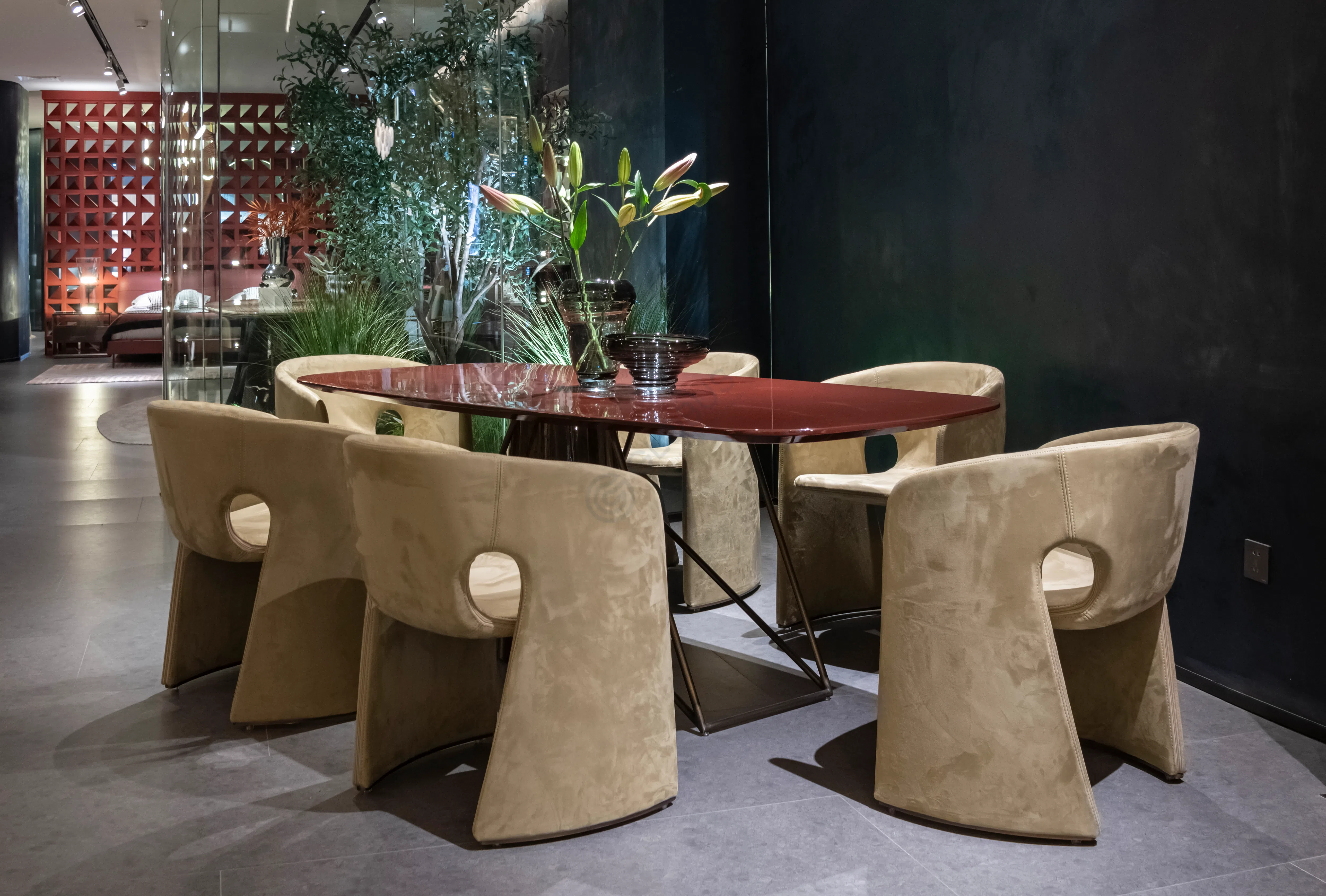 Обеденный стол Guw