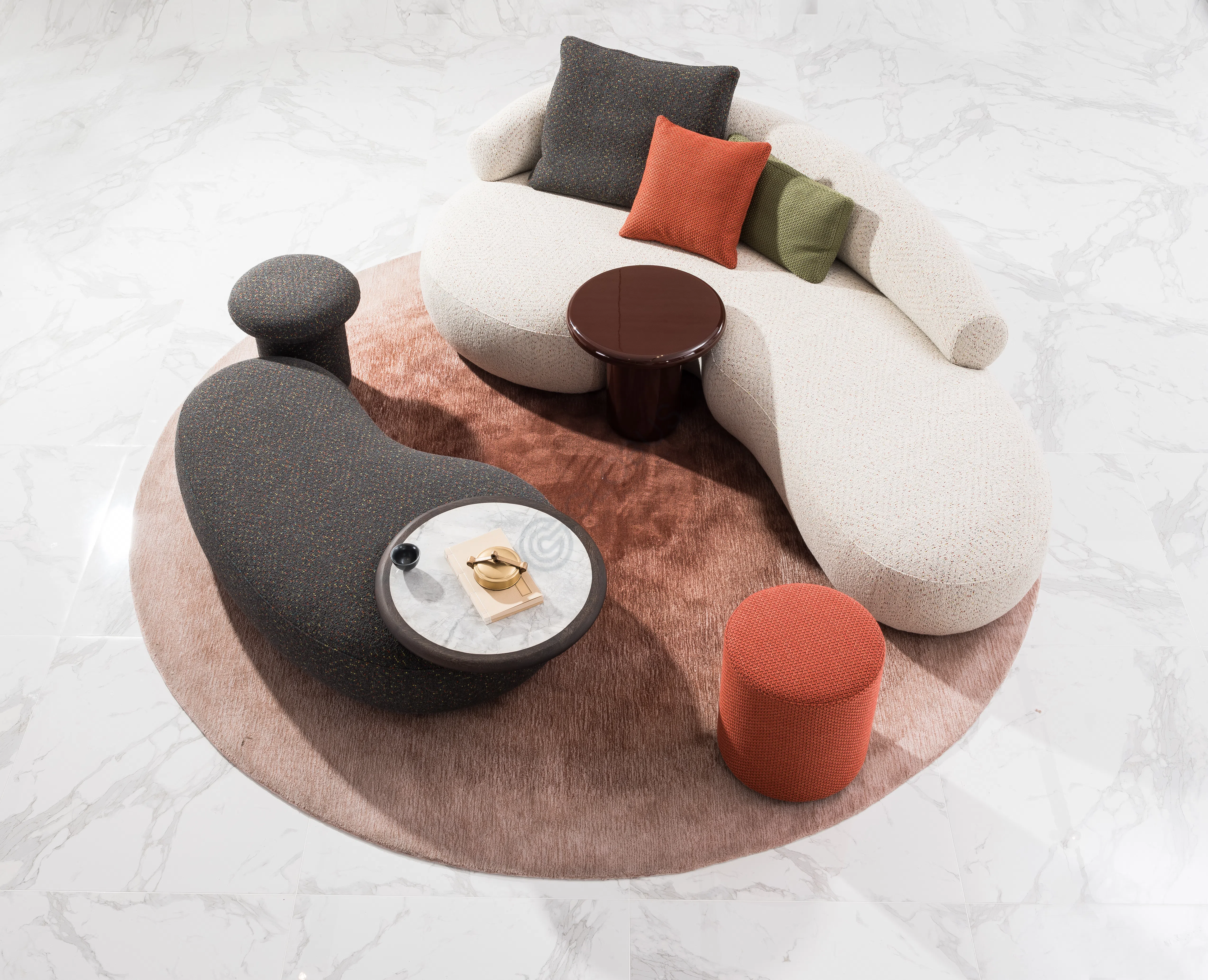 Угловой столик Edaline