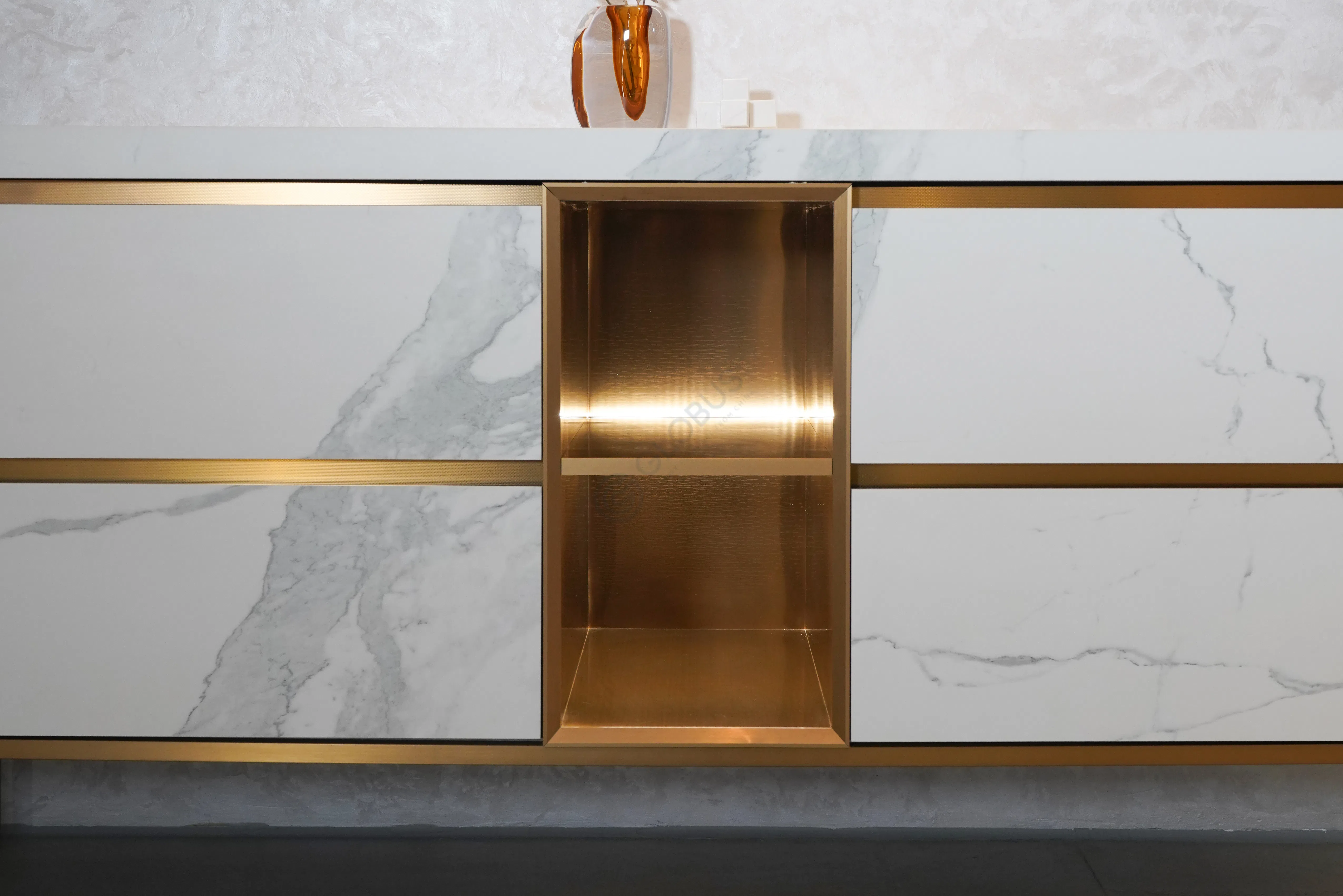 Ванный шкаф Xochi