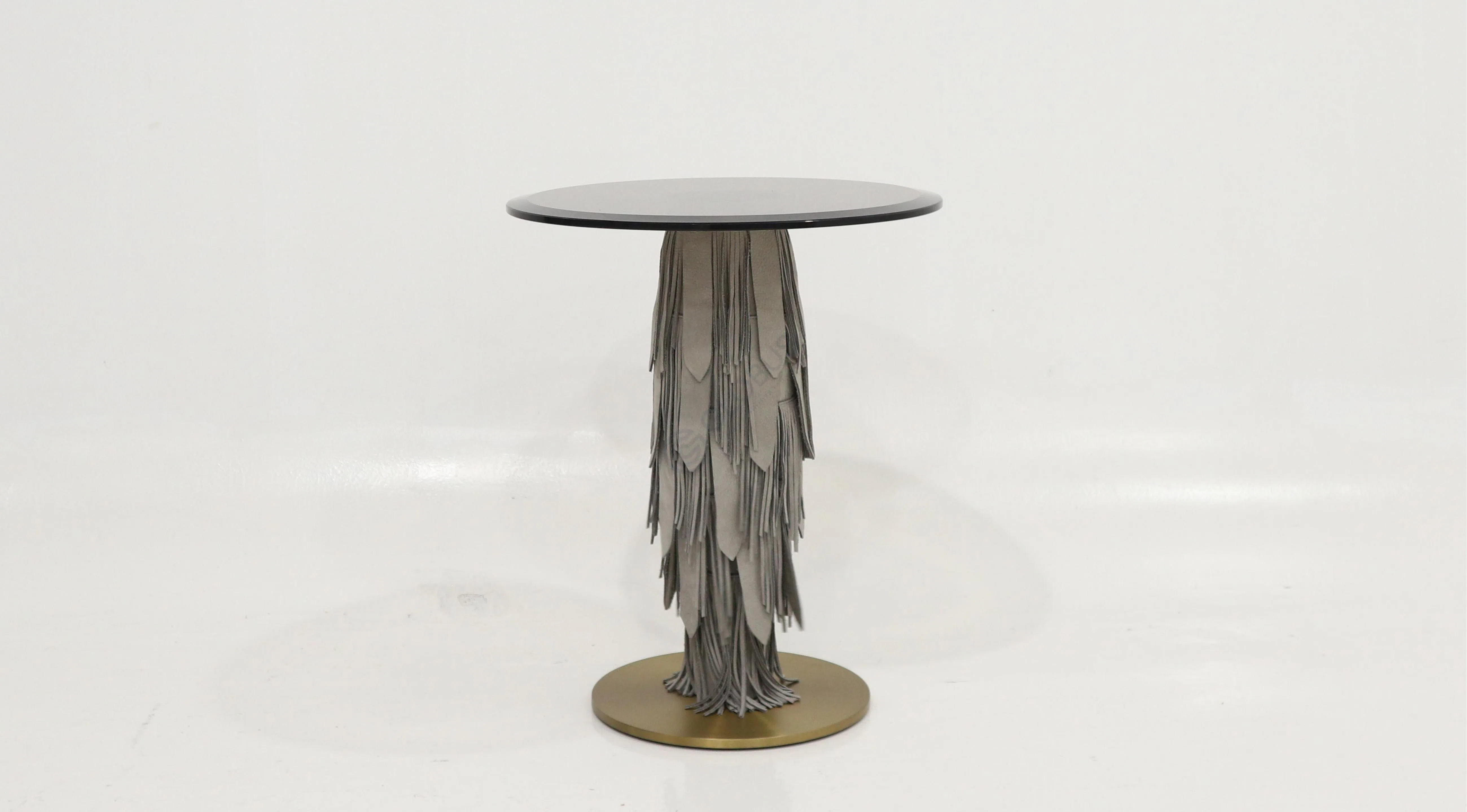 Угловой столик Jeweliana