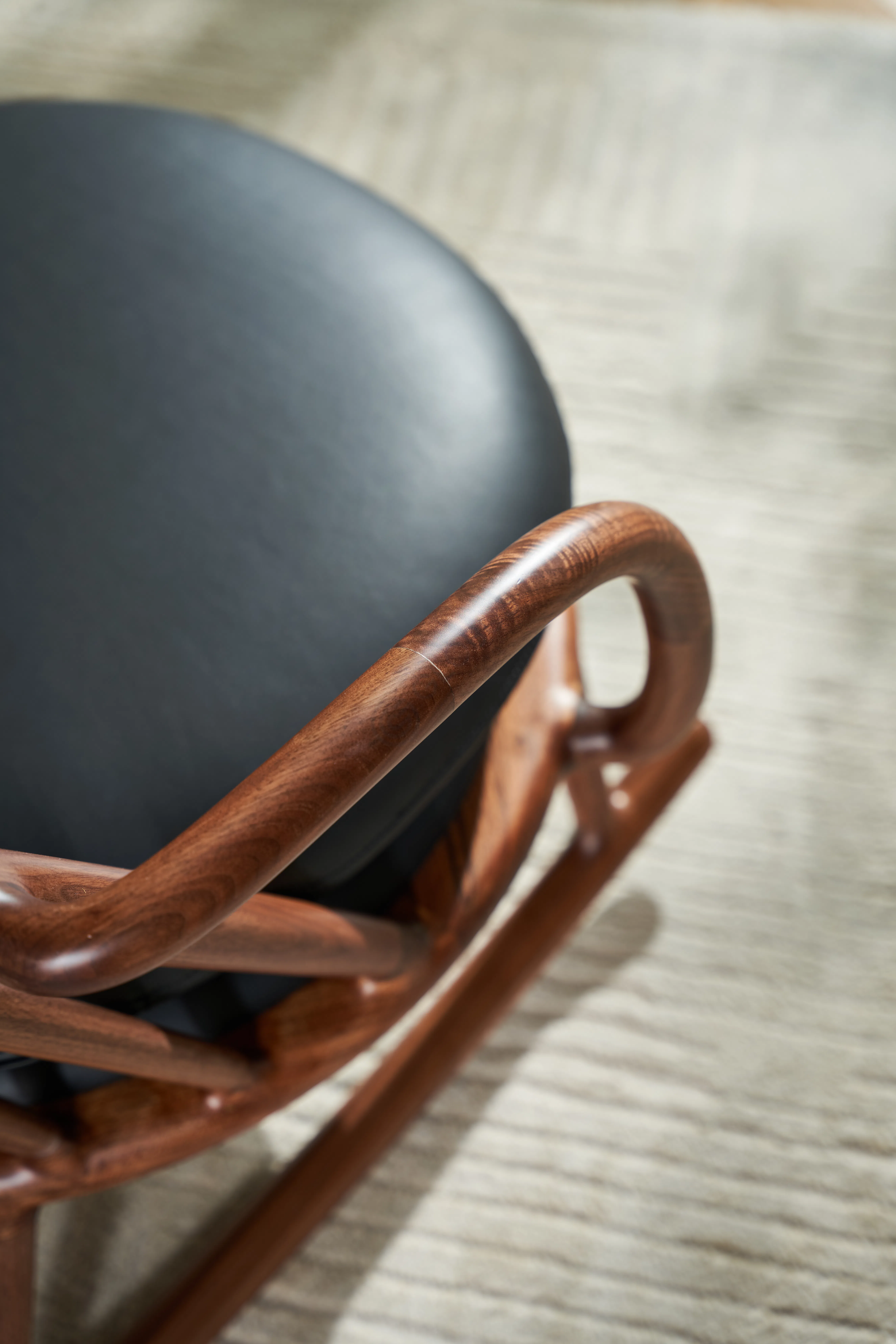 Кресло-качалка Yvannick