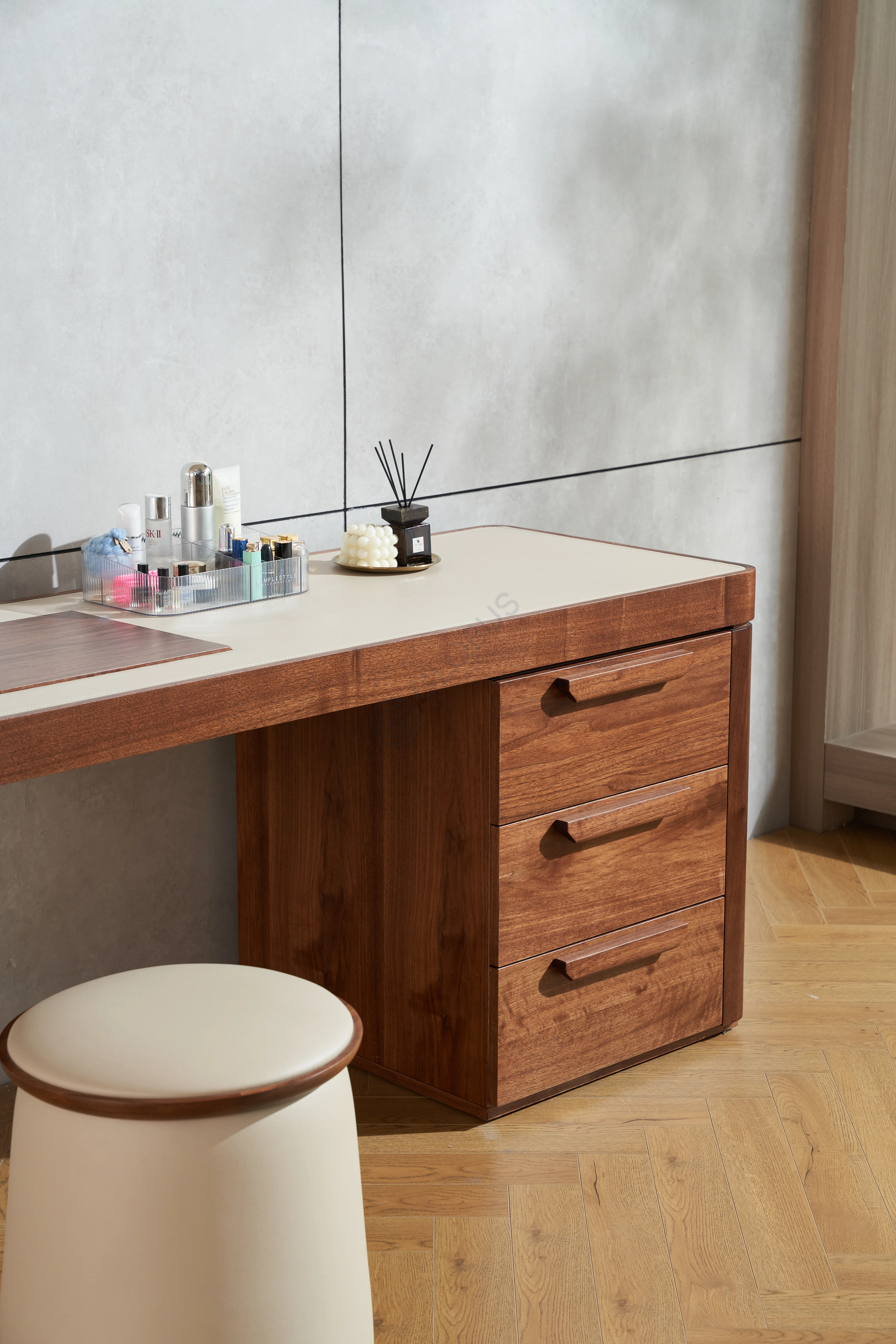 Туалетный столик PORADA Afrodite