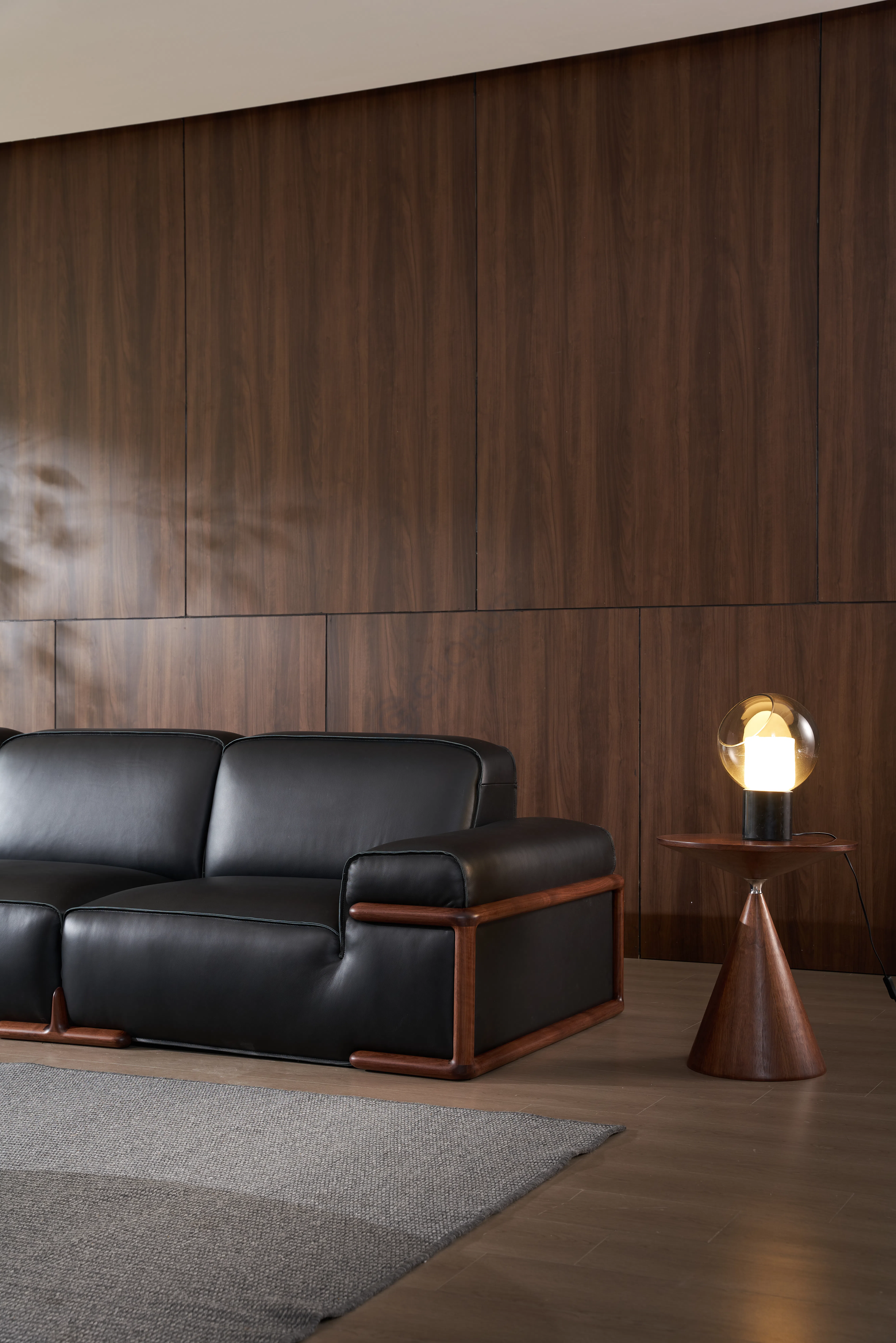 Угловой столик Grilliston