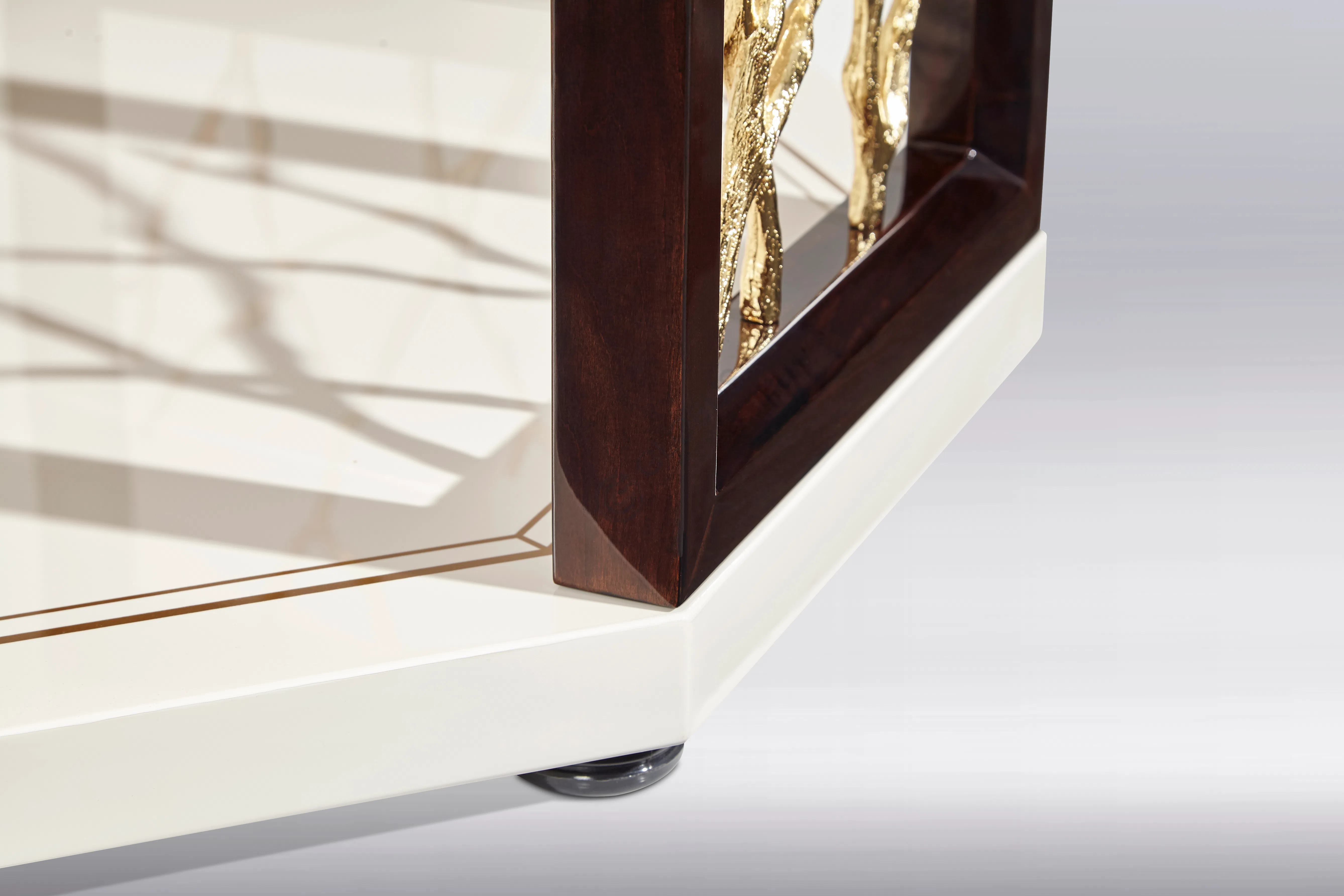 Журнальный столик Orina