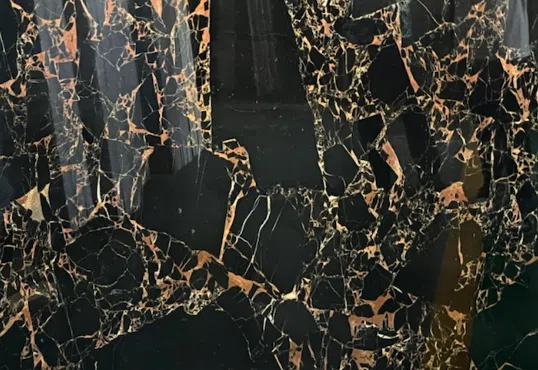 Журнальный столик Reinto