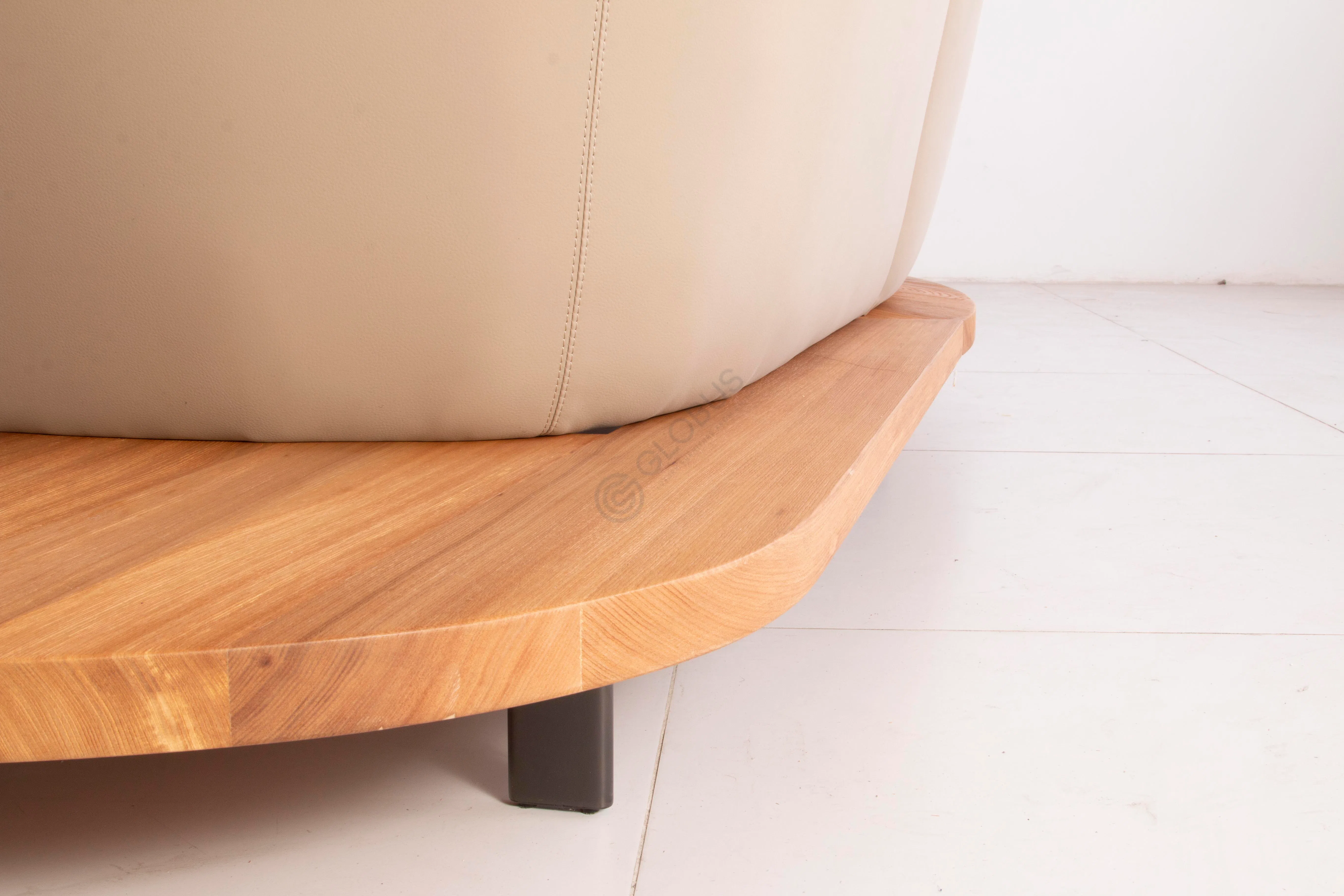 Диван Preliator