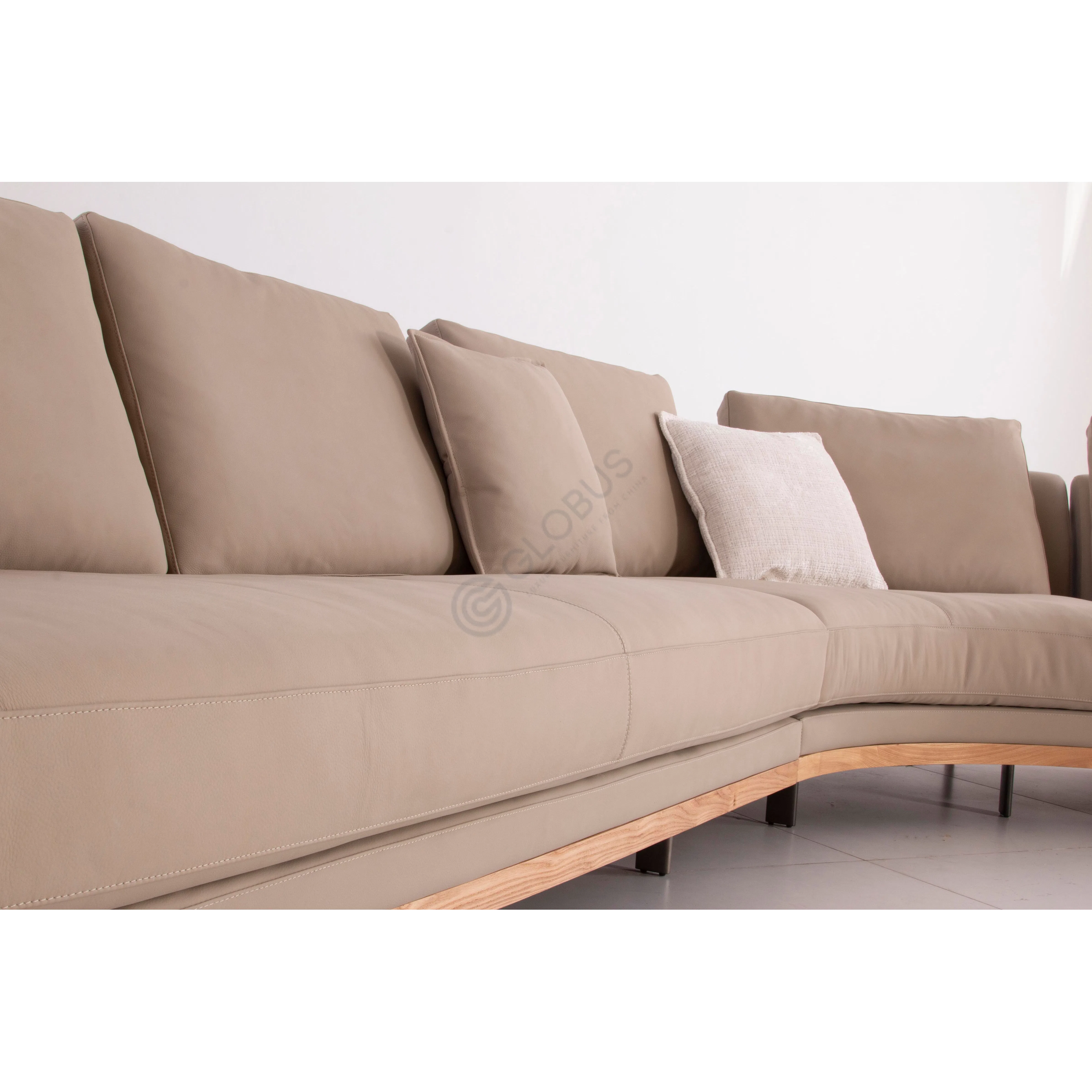 Диван Preliator