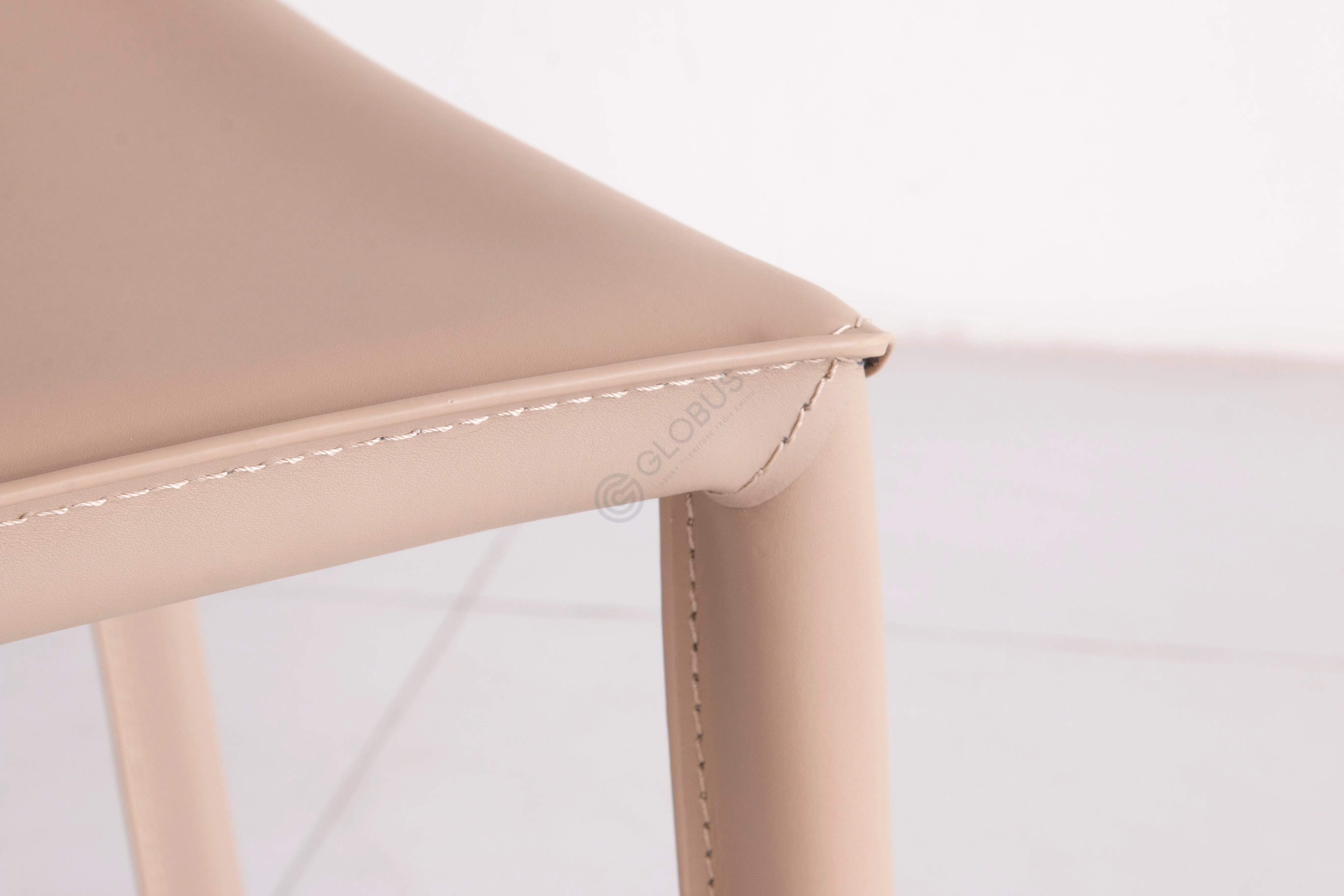 Барный стул WALTER KNOLL Saddle