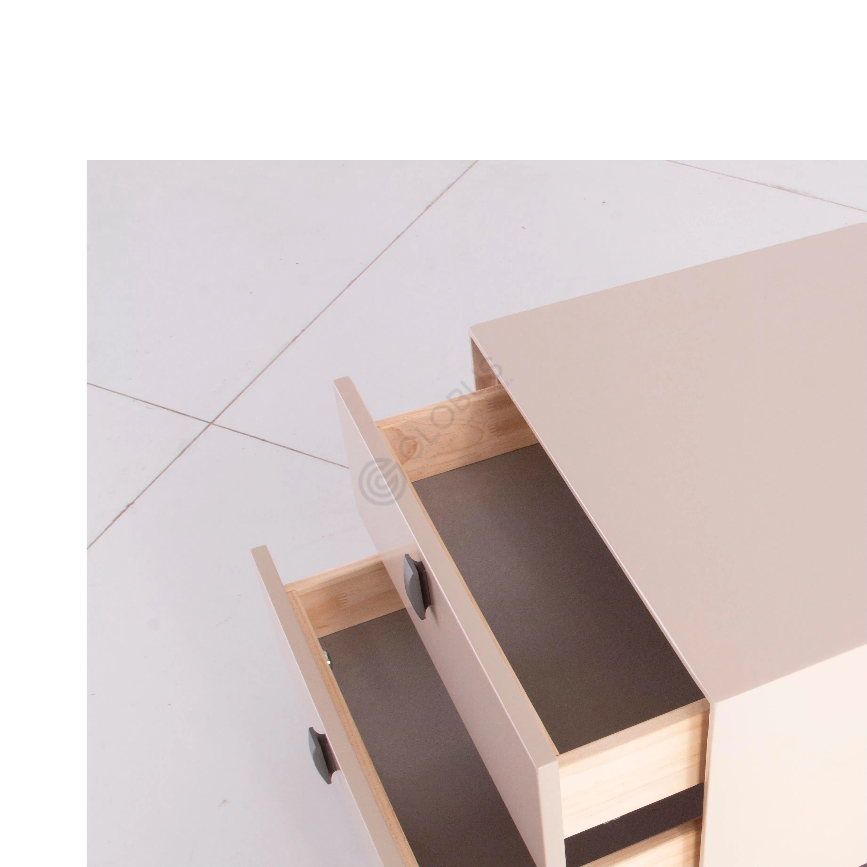 Прикроватная тумба Xaireen