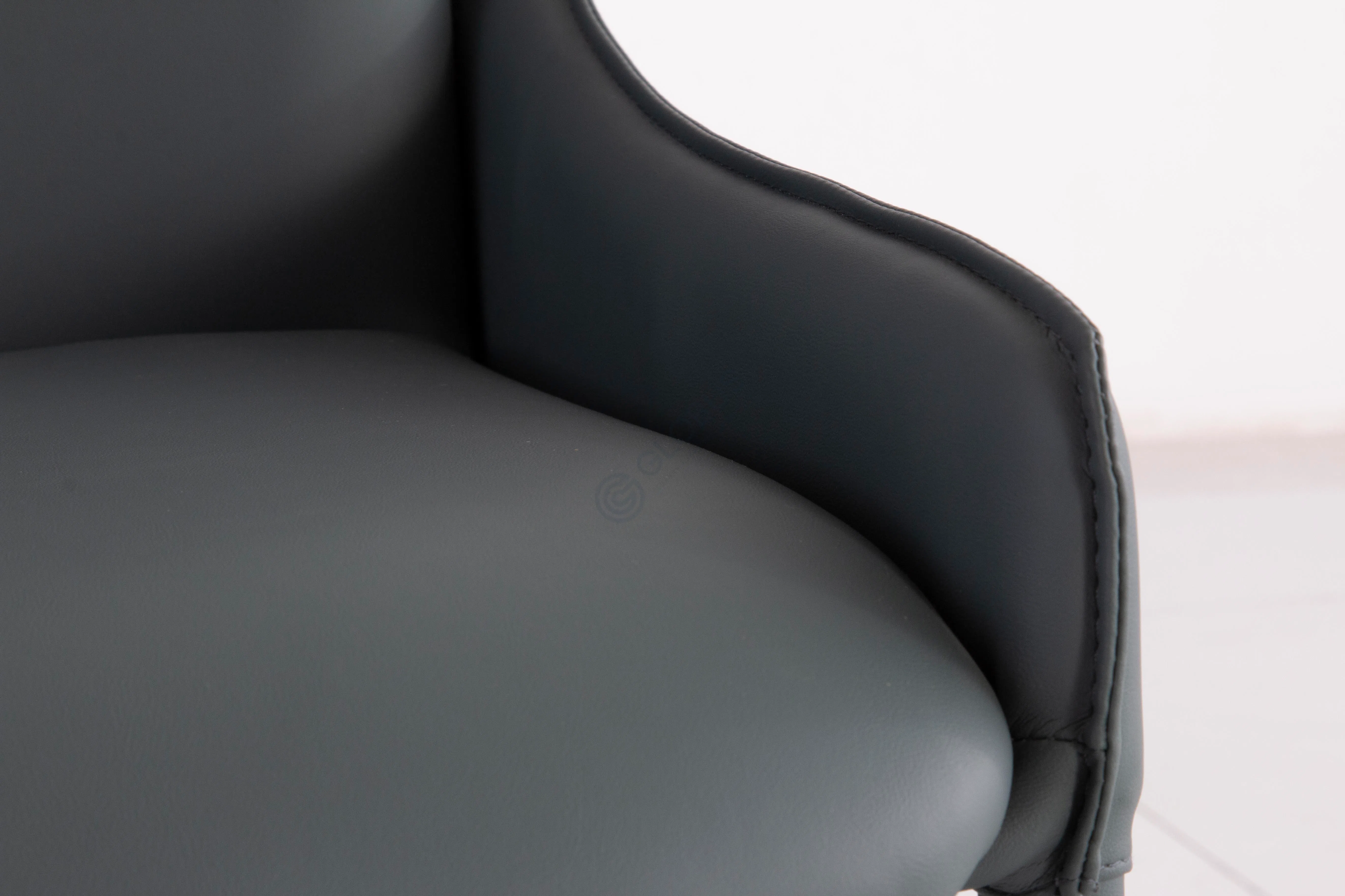 Обеденный стул Strictus