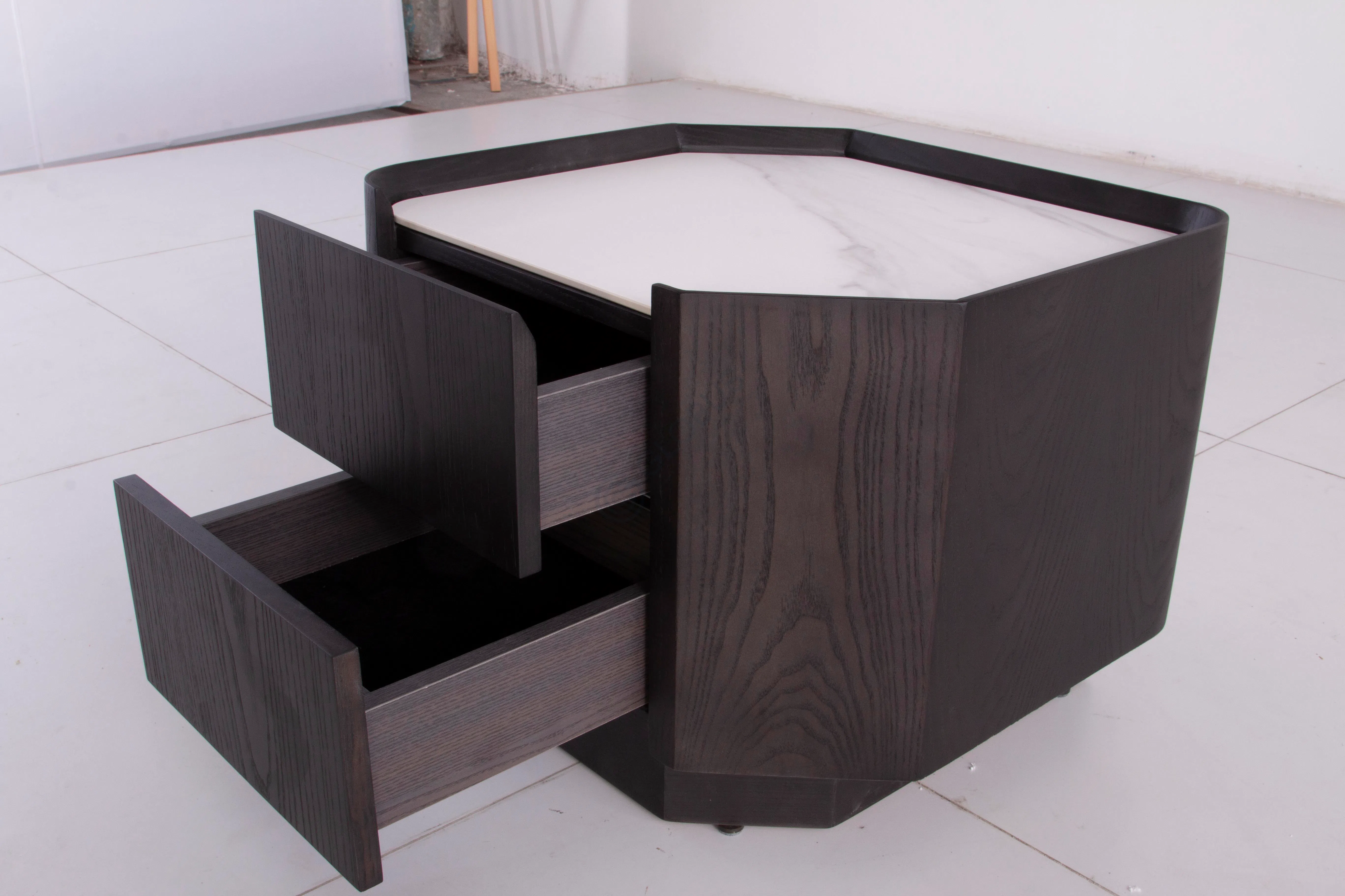 Прикроватная тумба Giaramita