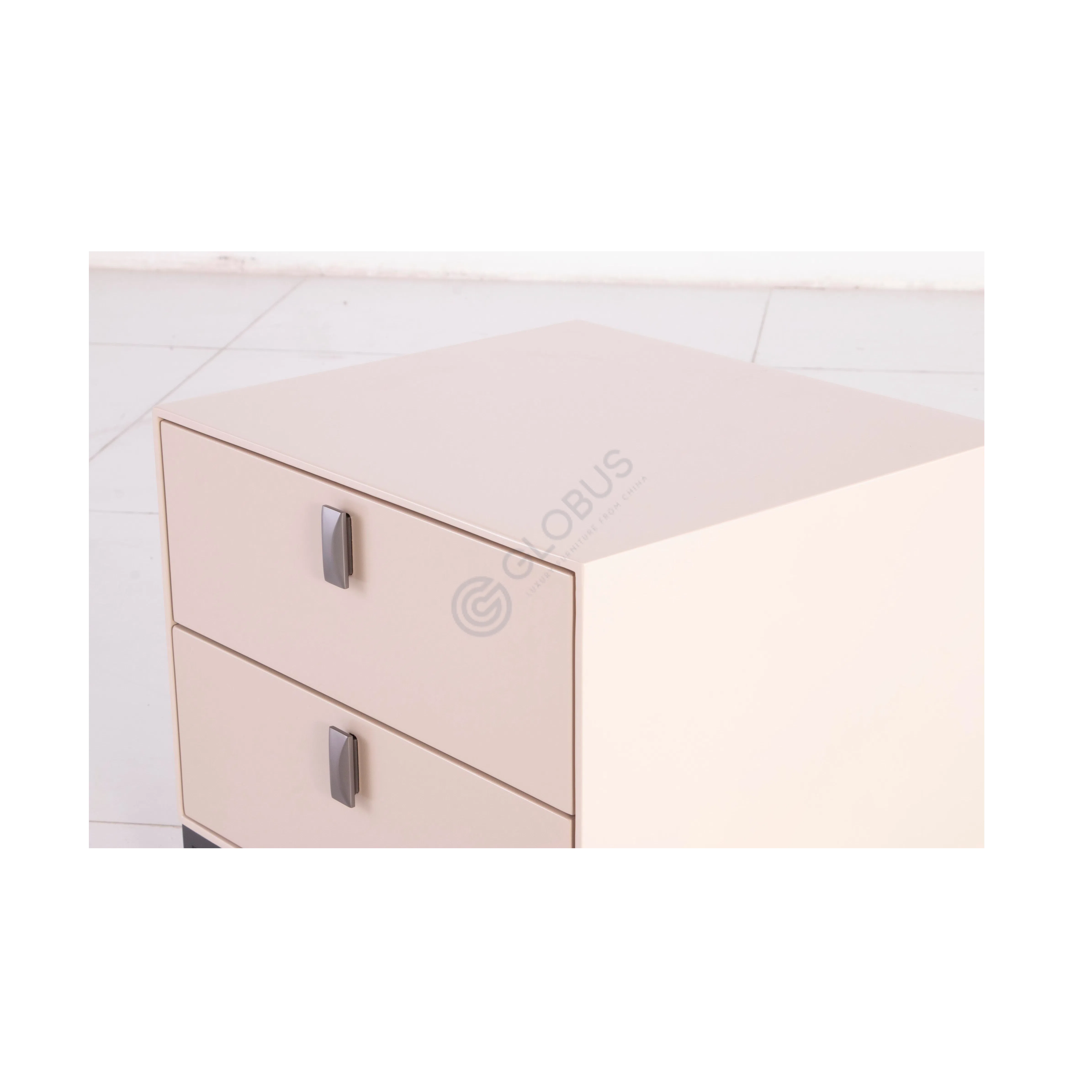 Прикроватная тумба Xaireen