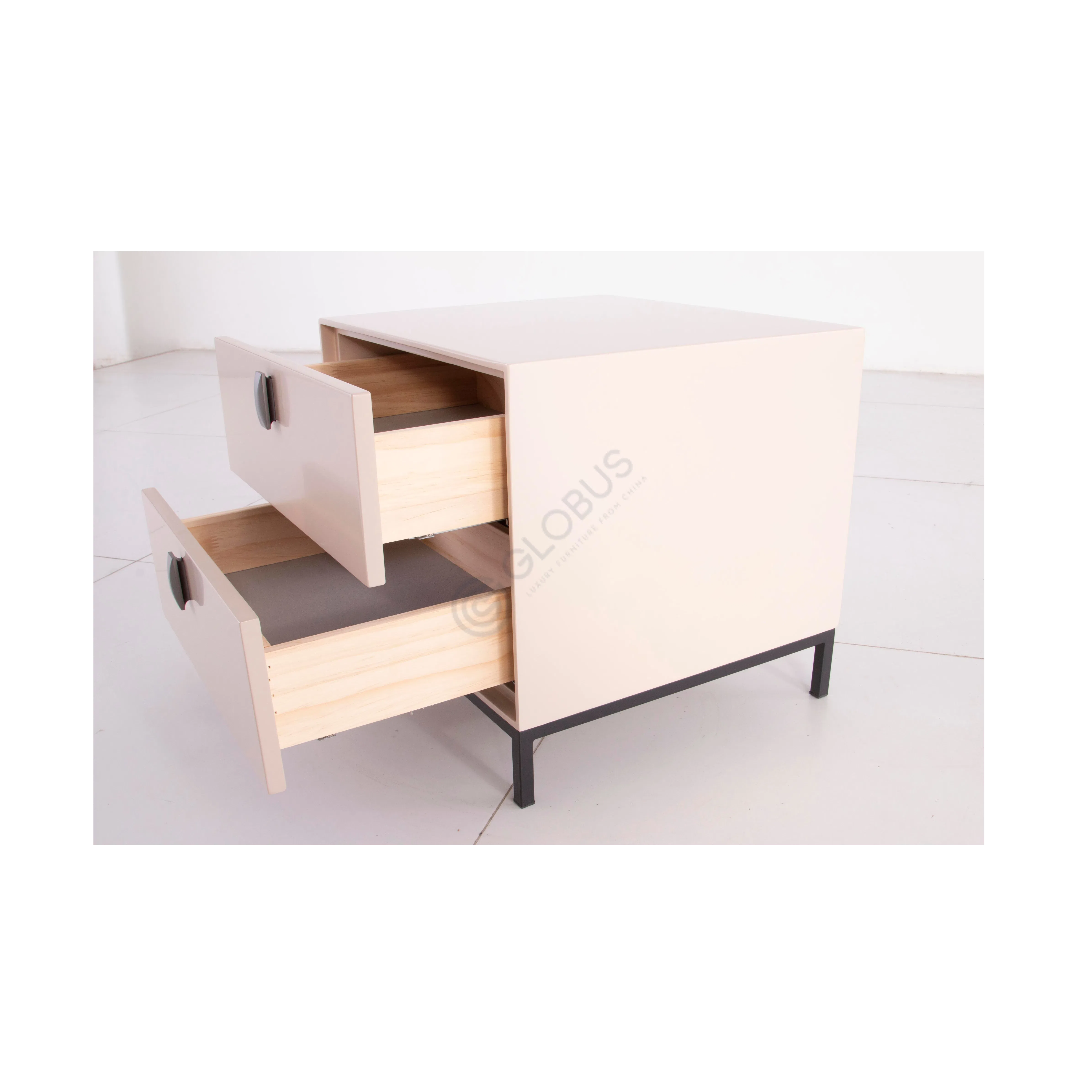 Прикроватная тумба Xaireen