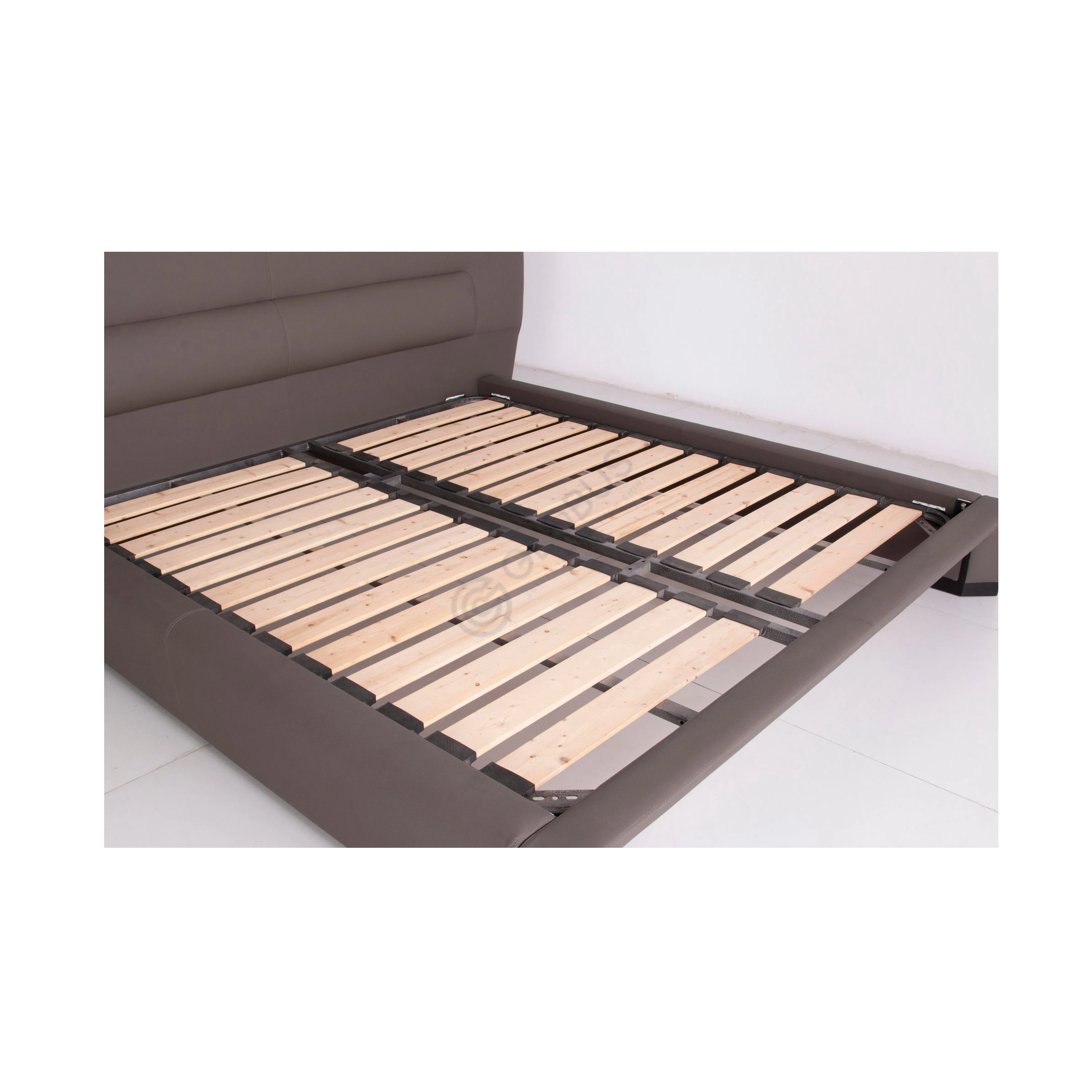 Кровать MOLTENI Glove