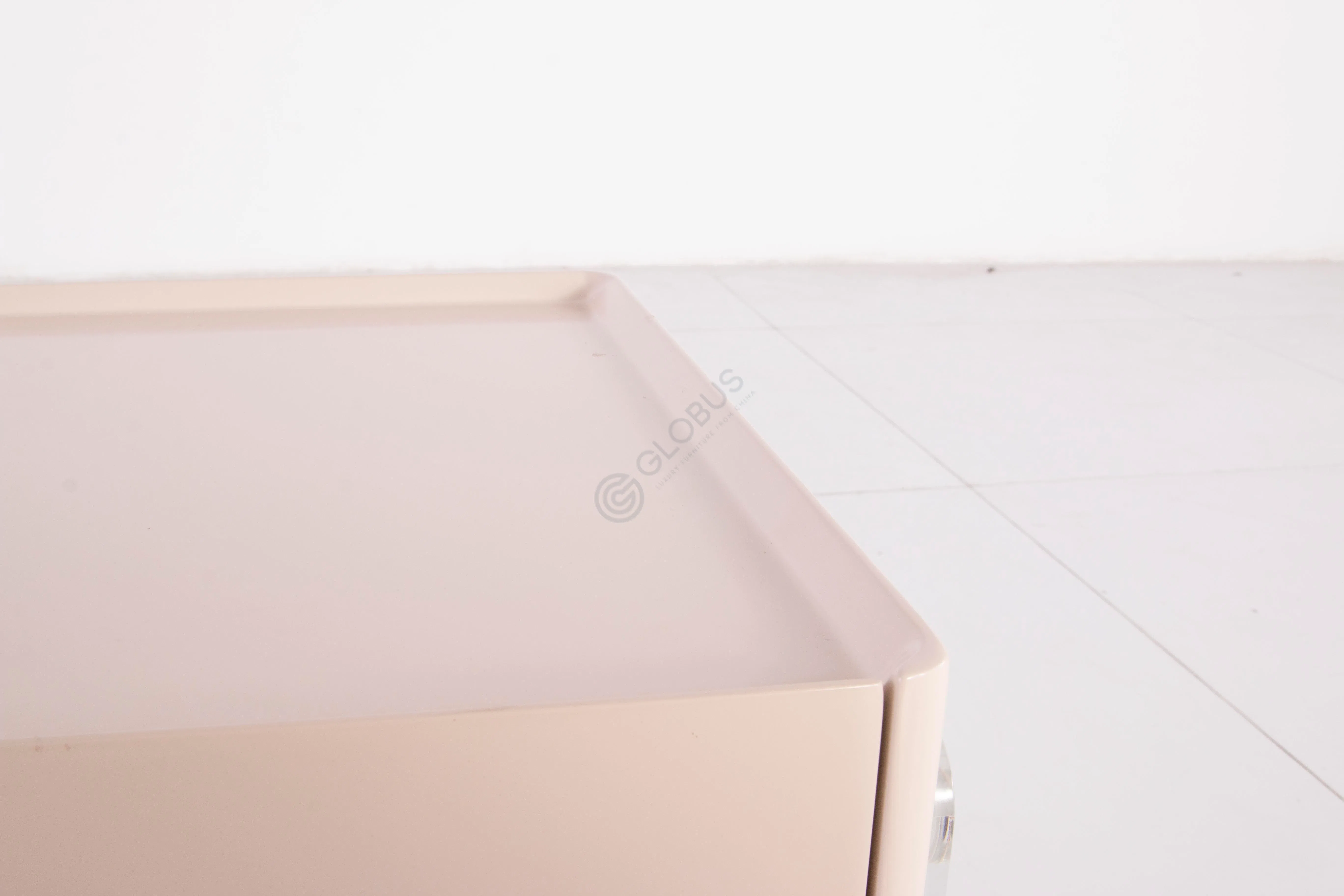 Прикроватная тумба Invidia