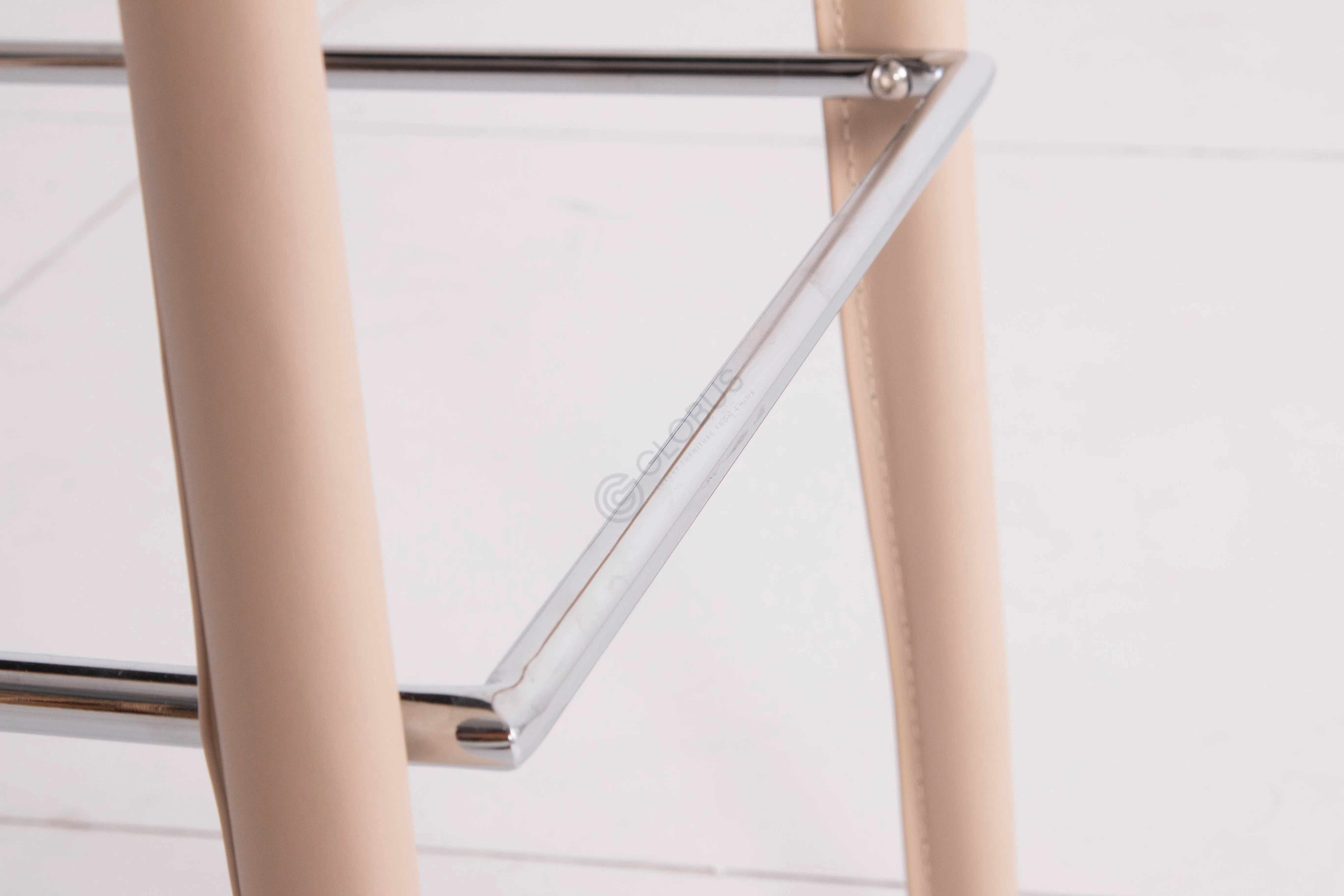 Барный стул WALTER KNOLL Saddle