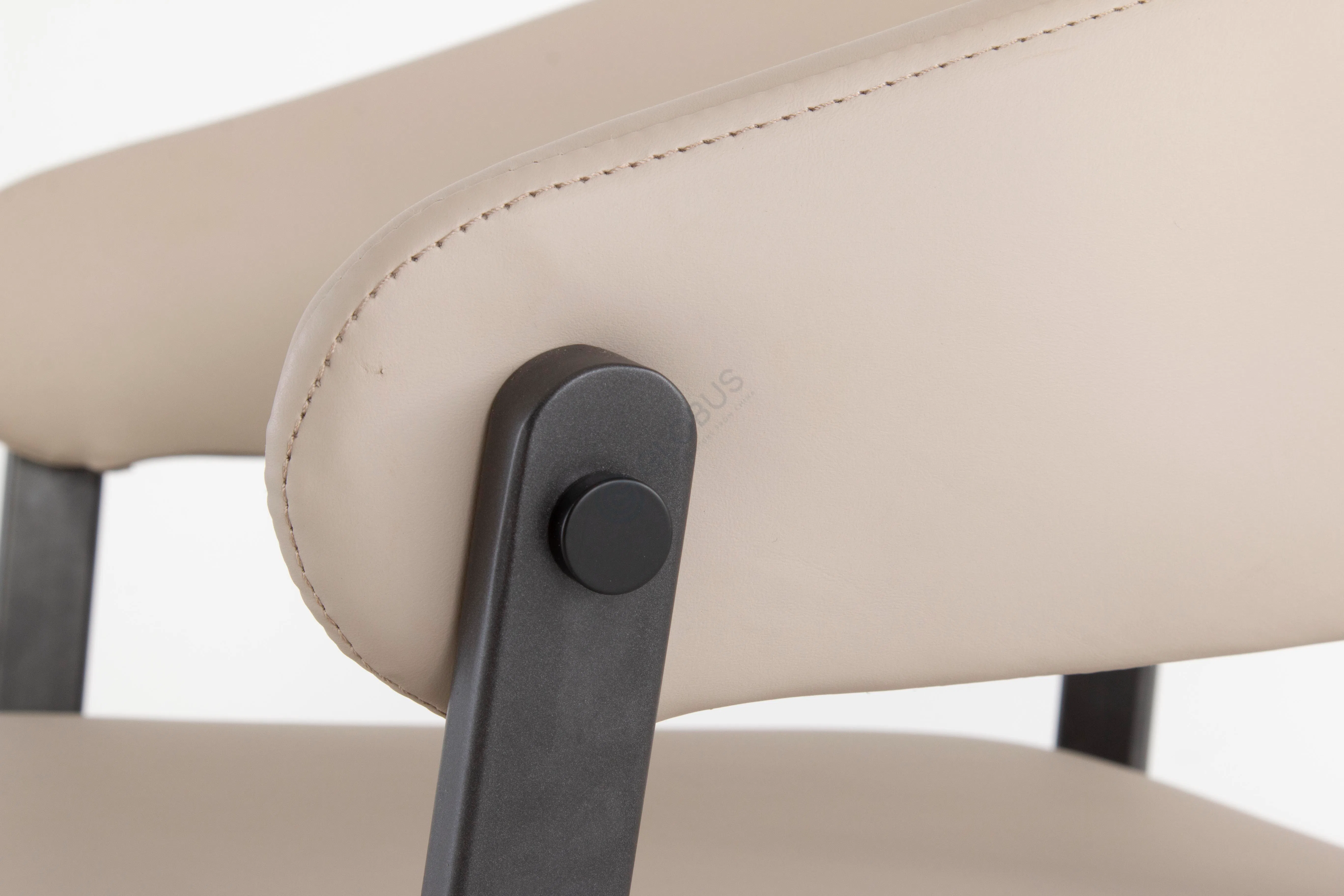 Обеденный стул Zyeira