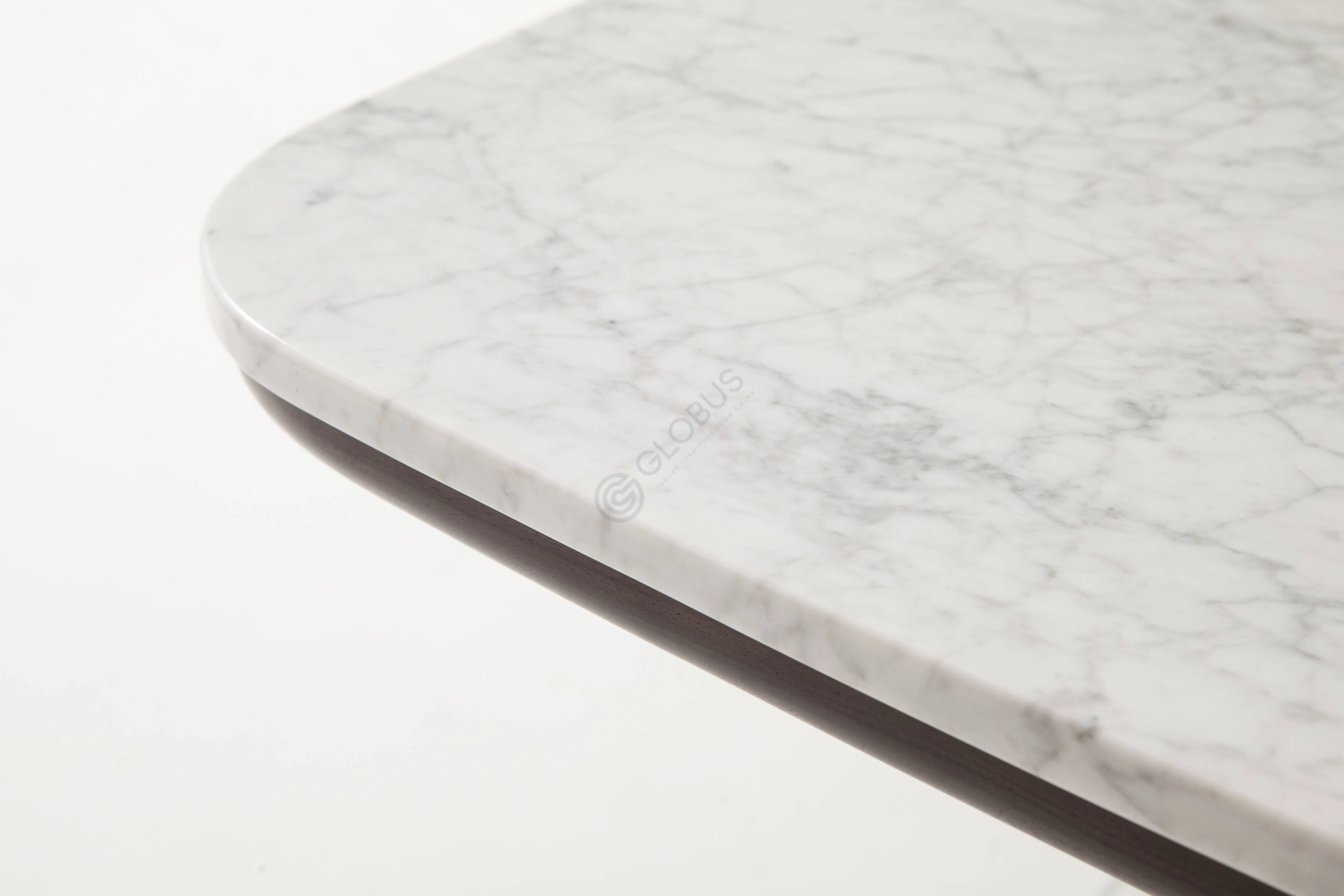 Обеденный стол Saporata