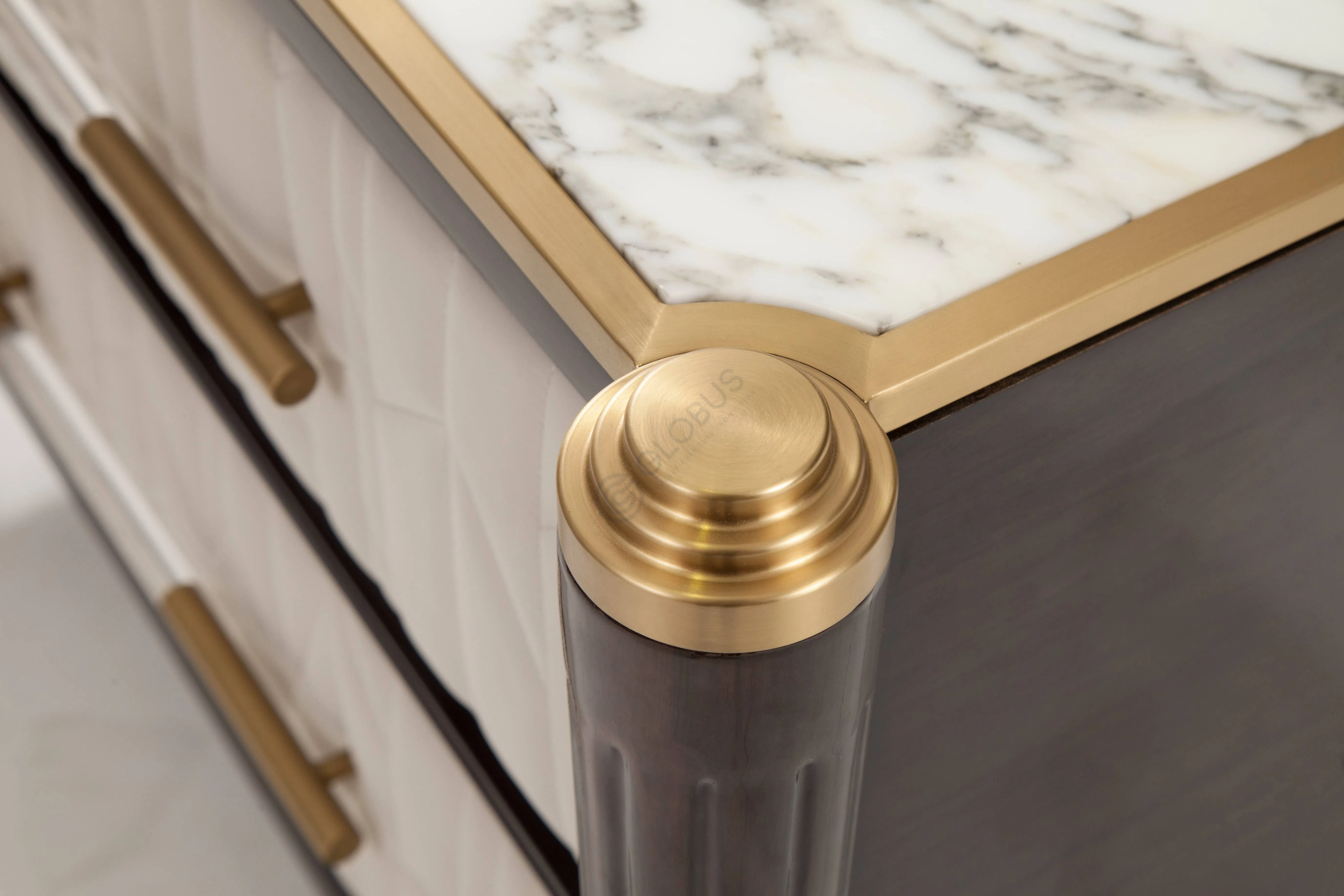 Прикроватная тумба BRUNO ZAMPA Remington