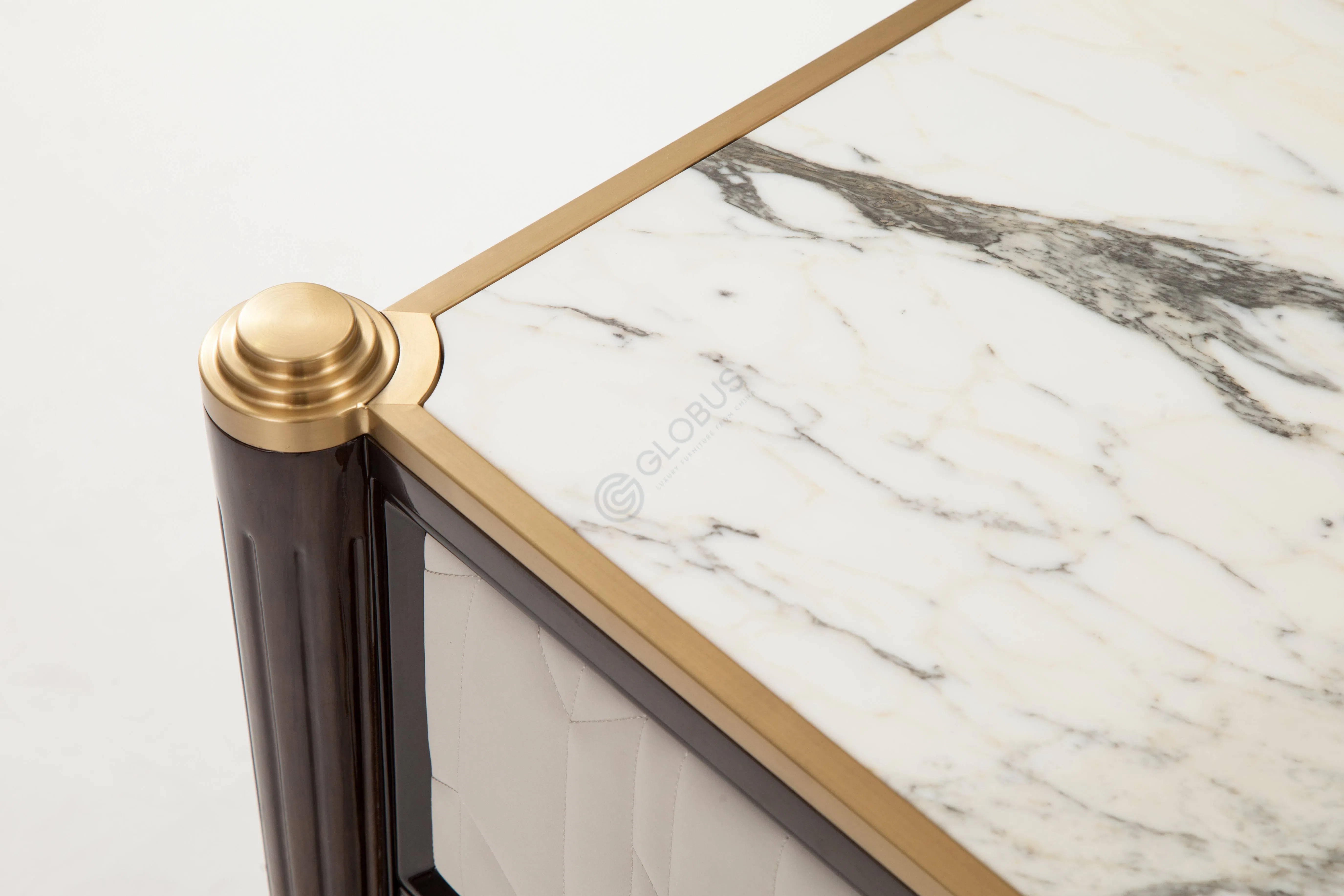 Прикроватная тумба BRUNO ZAMPA Remington