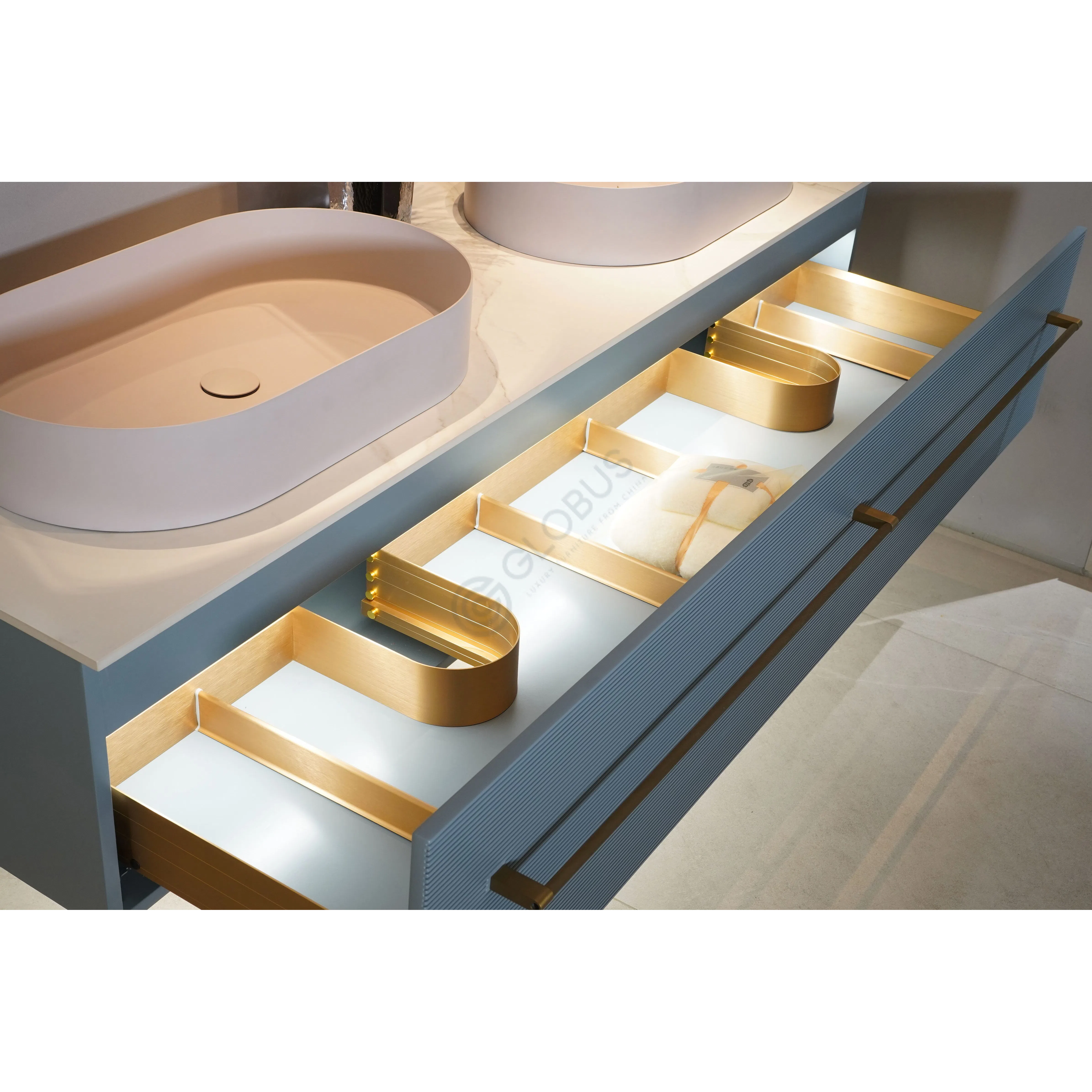 Ванный шкаф Volitor