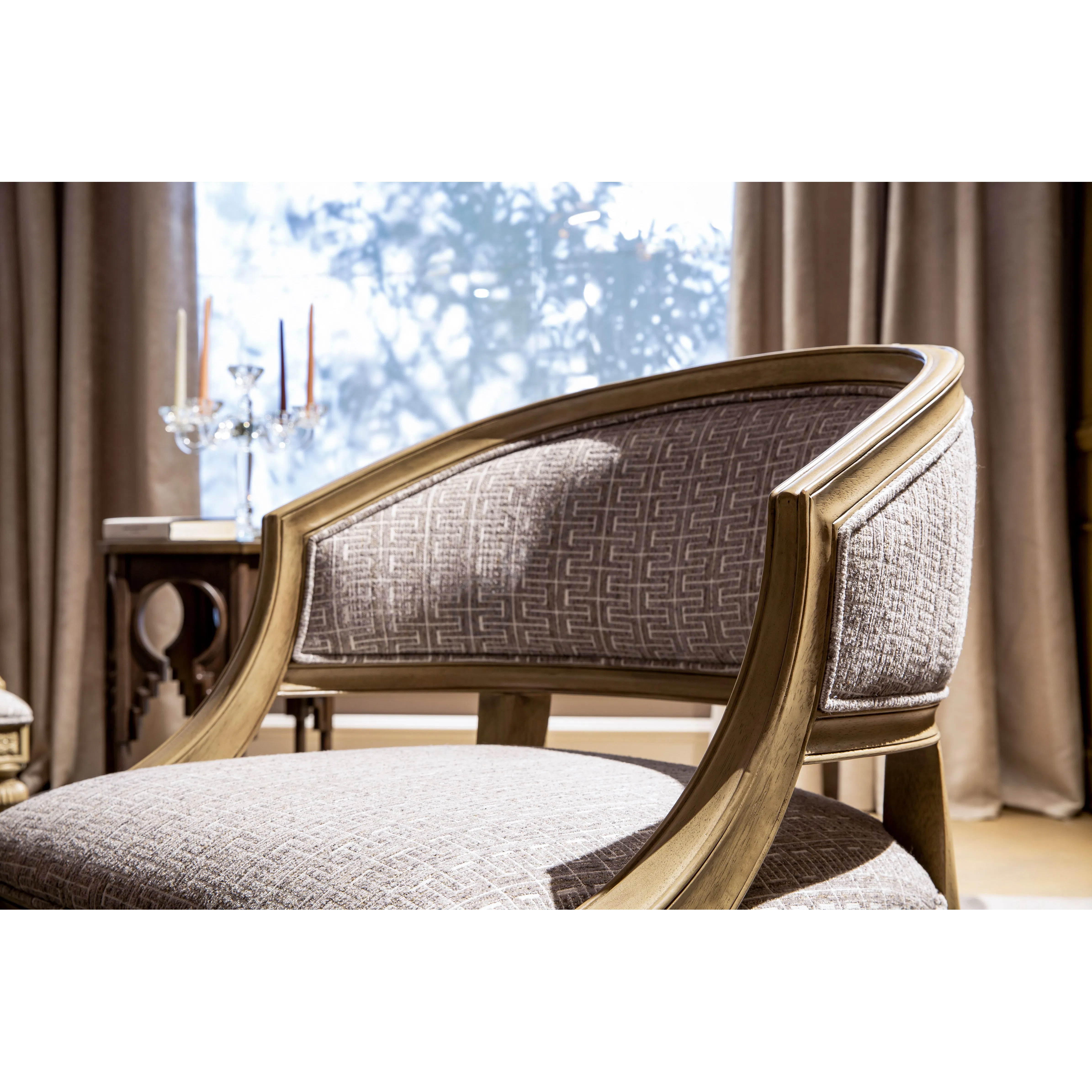 Кресло Osselia