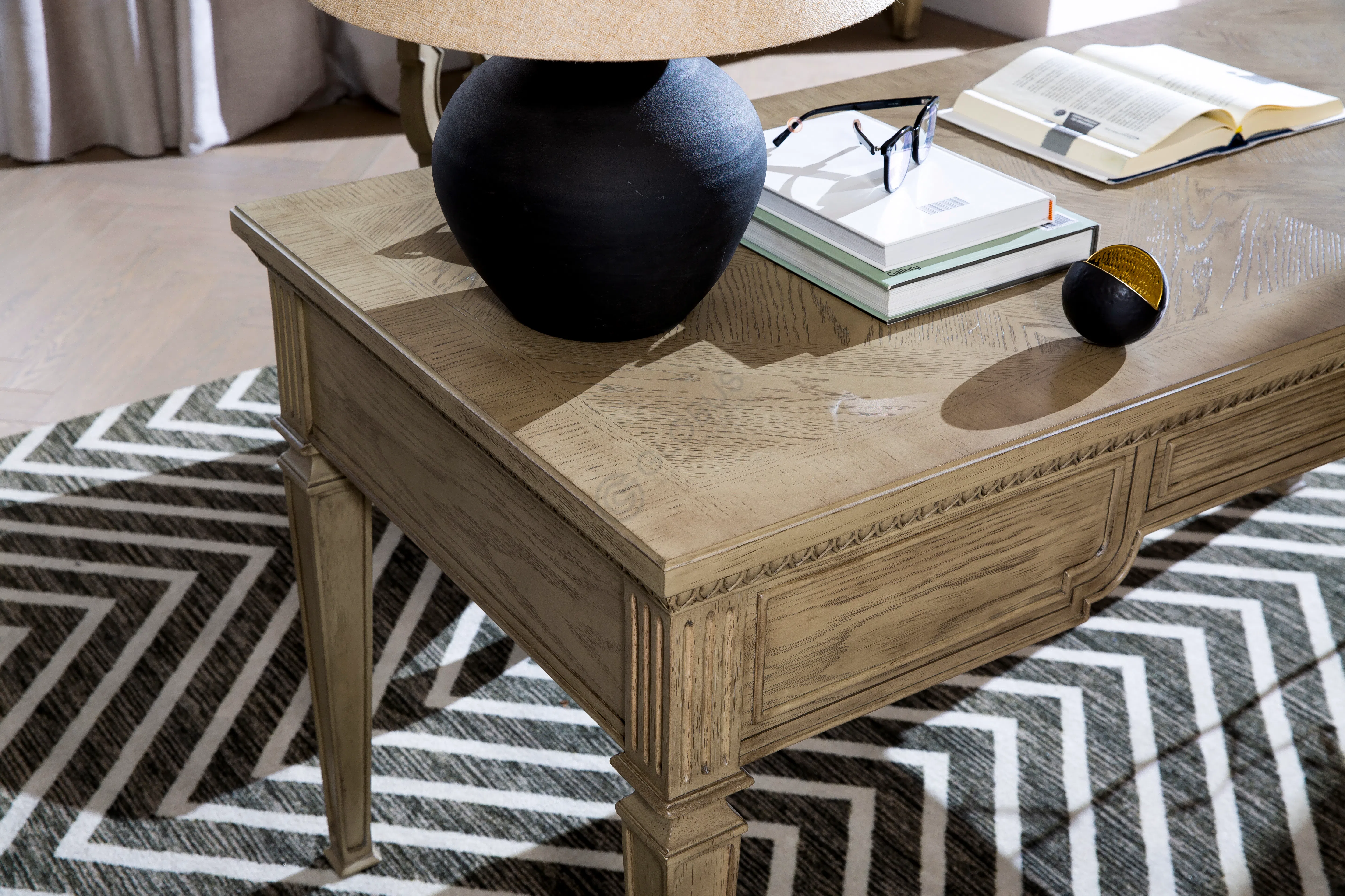 Стол для кабинета Baresi