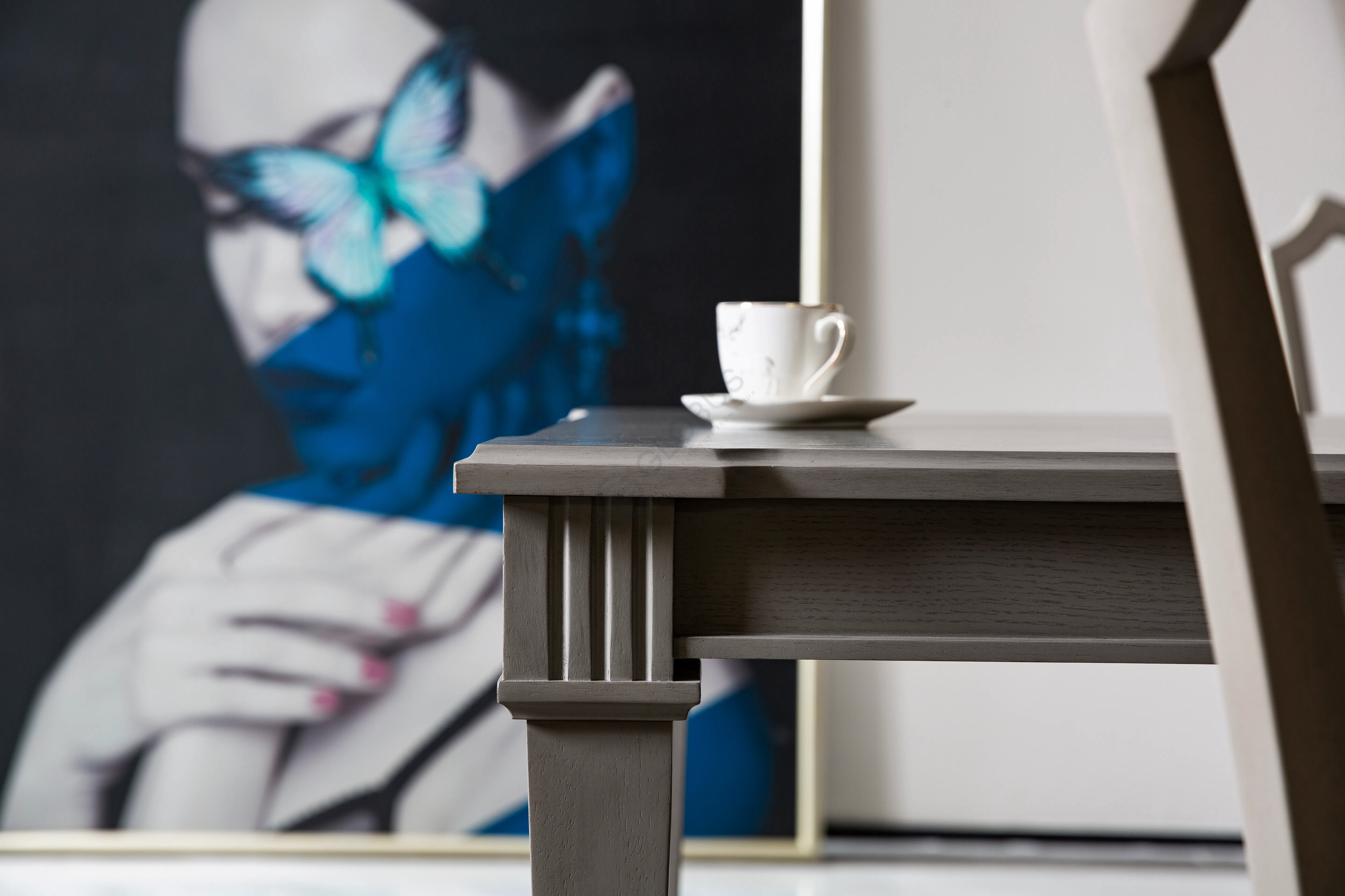 Обеденный стол Tomasino