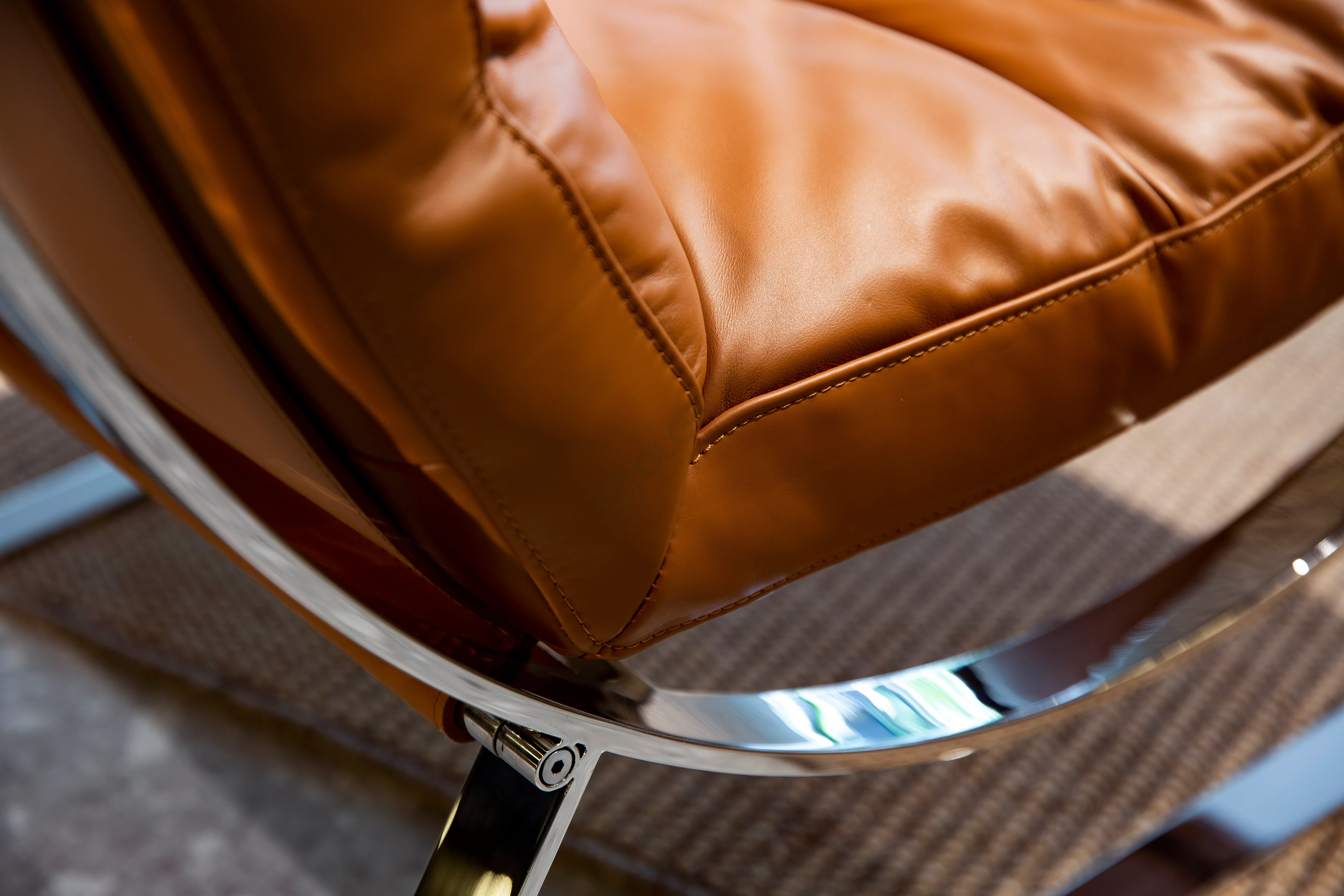 Кресло NATUZZI ITALIA Cammeo