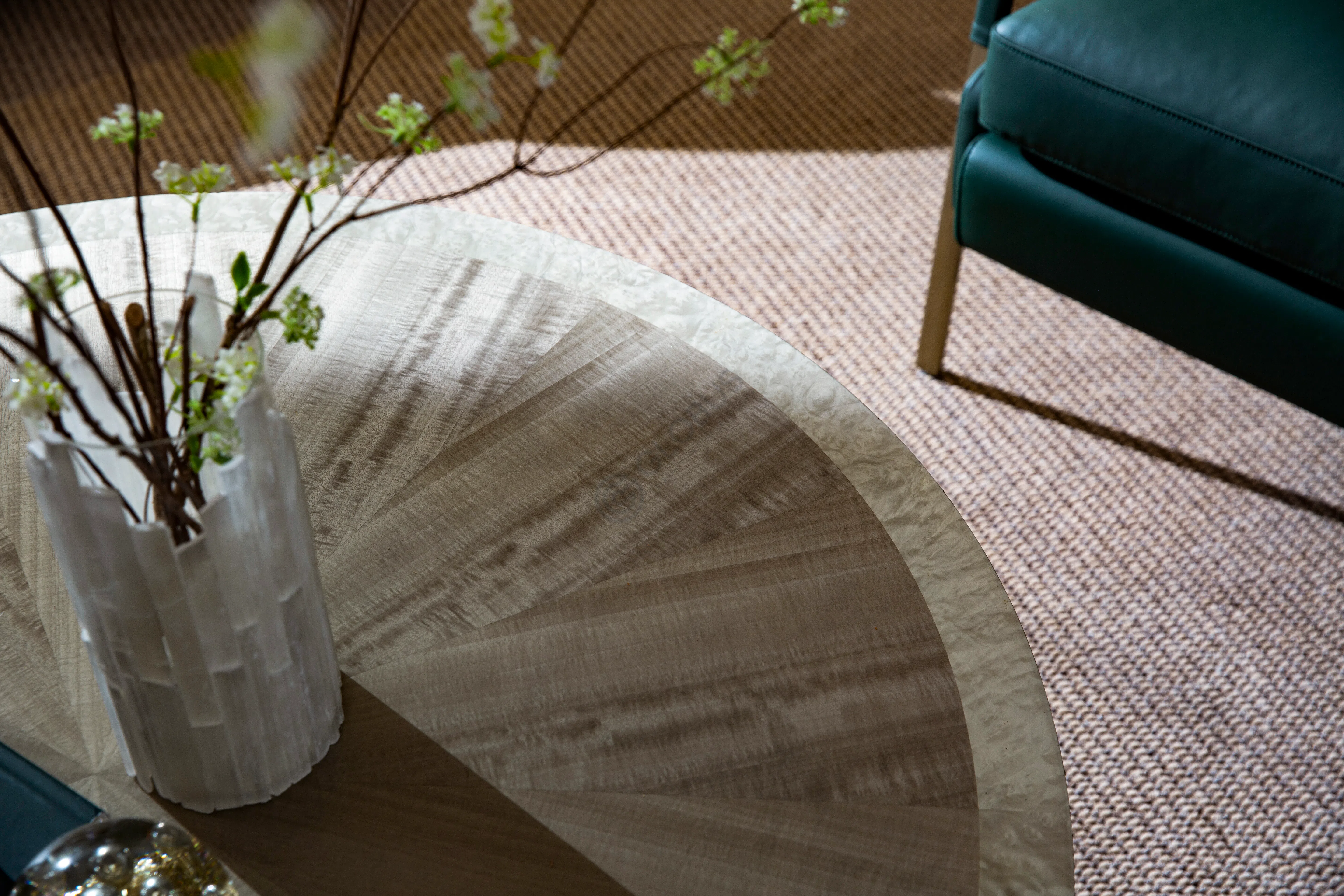 Журнальный столик BAKER Reese