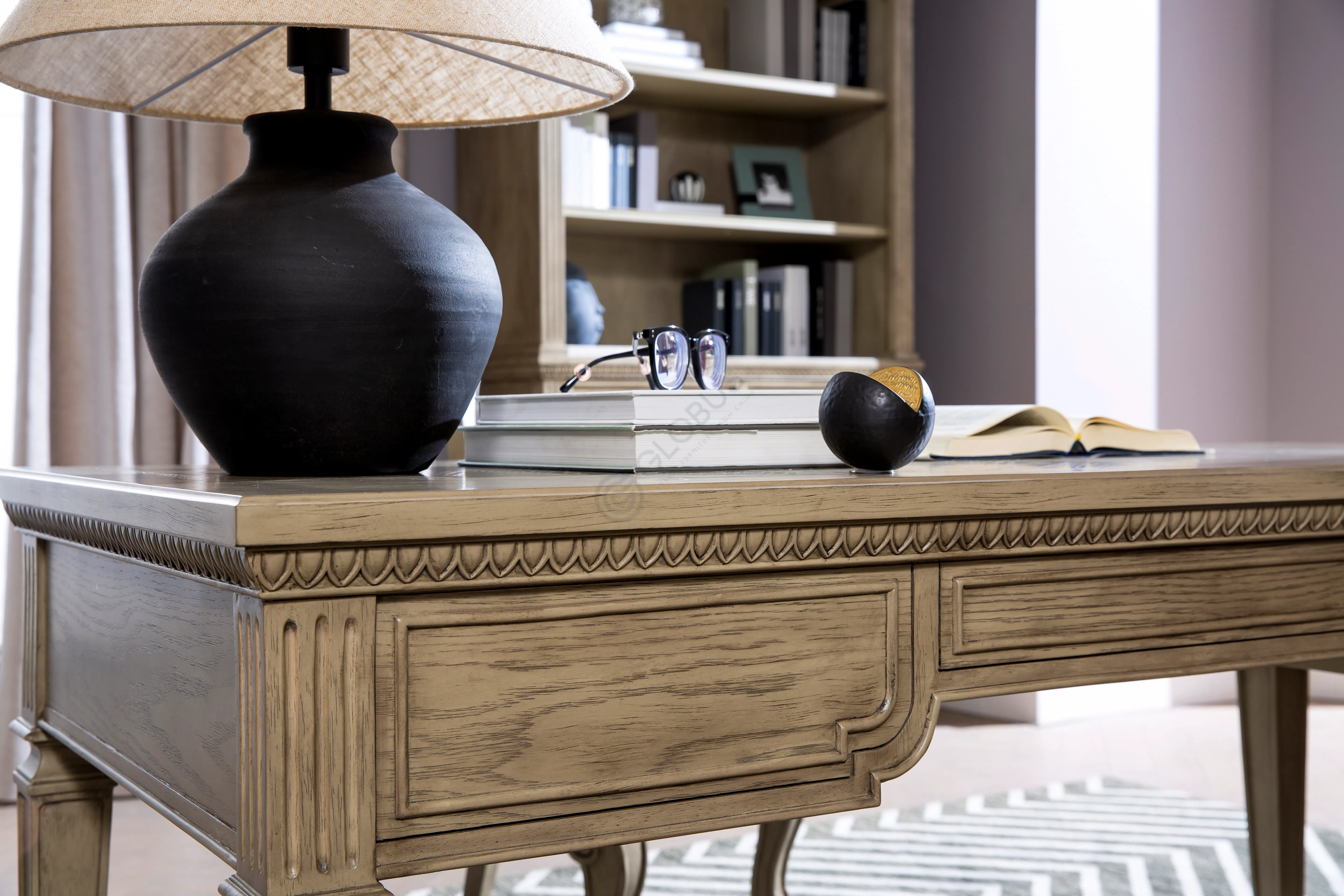 Стол для кабинета Baresi