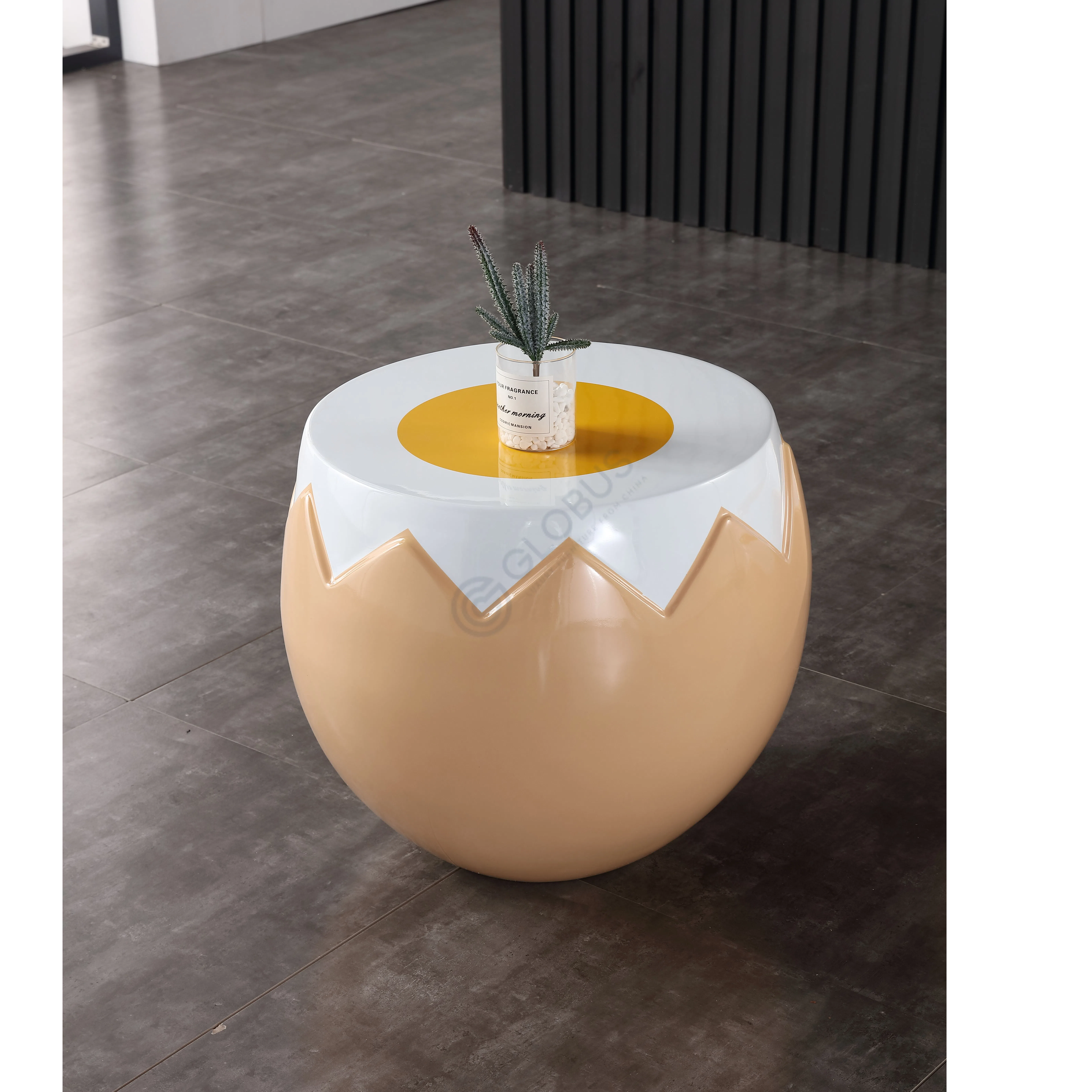 Журнальный столик для офиса Bonia