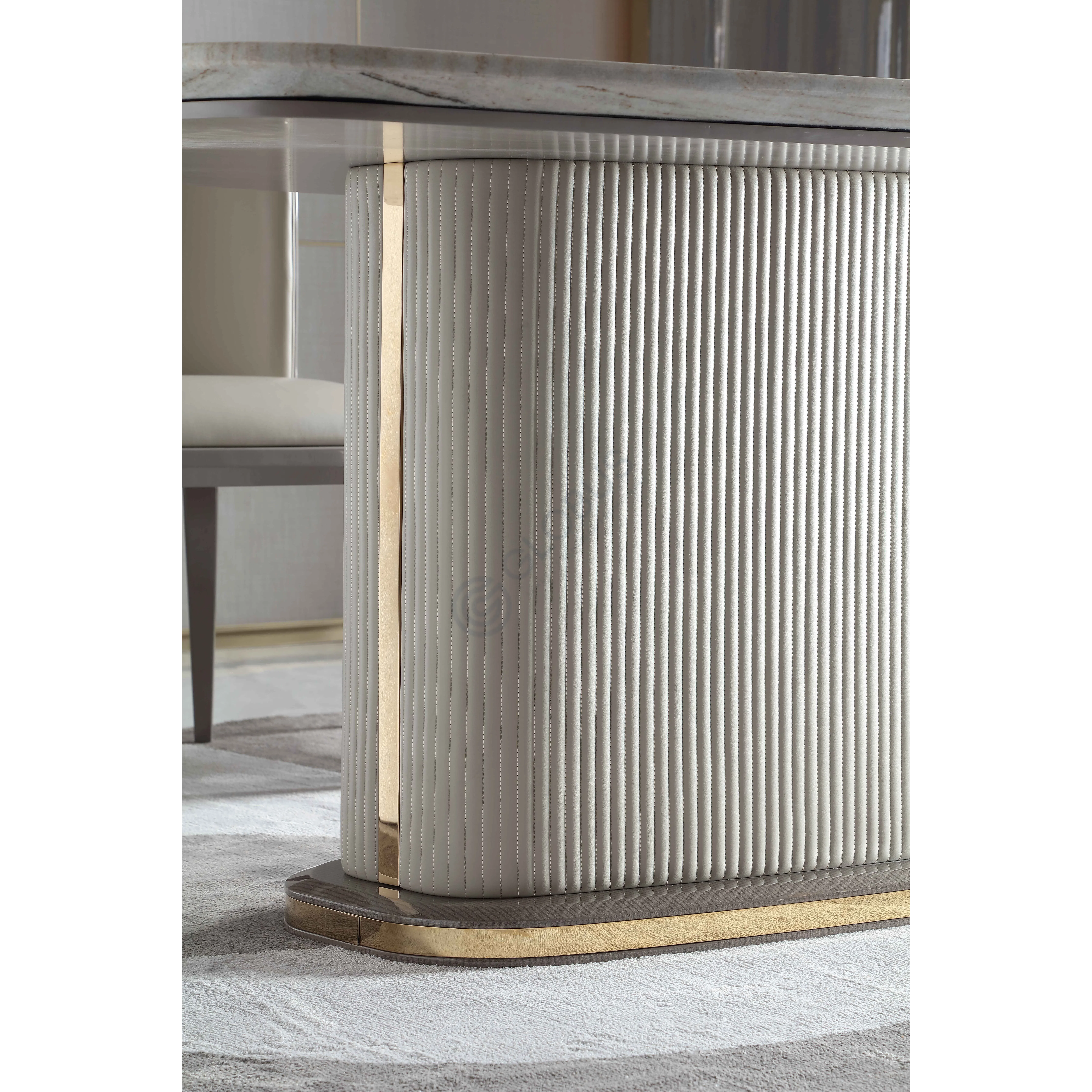 Обеденный стол Lavaughn