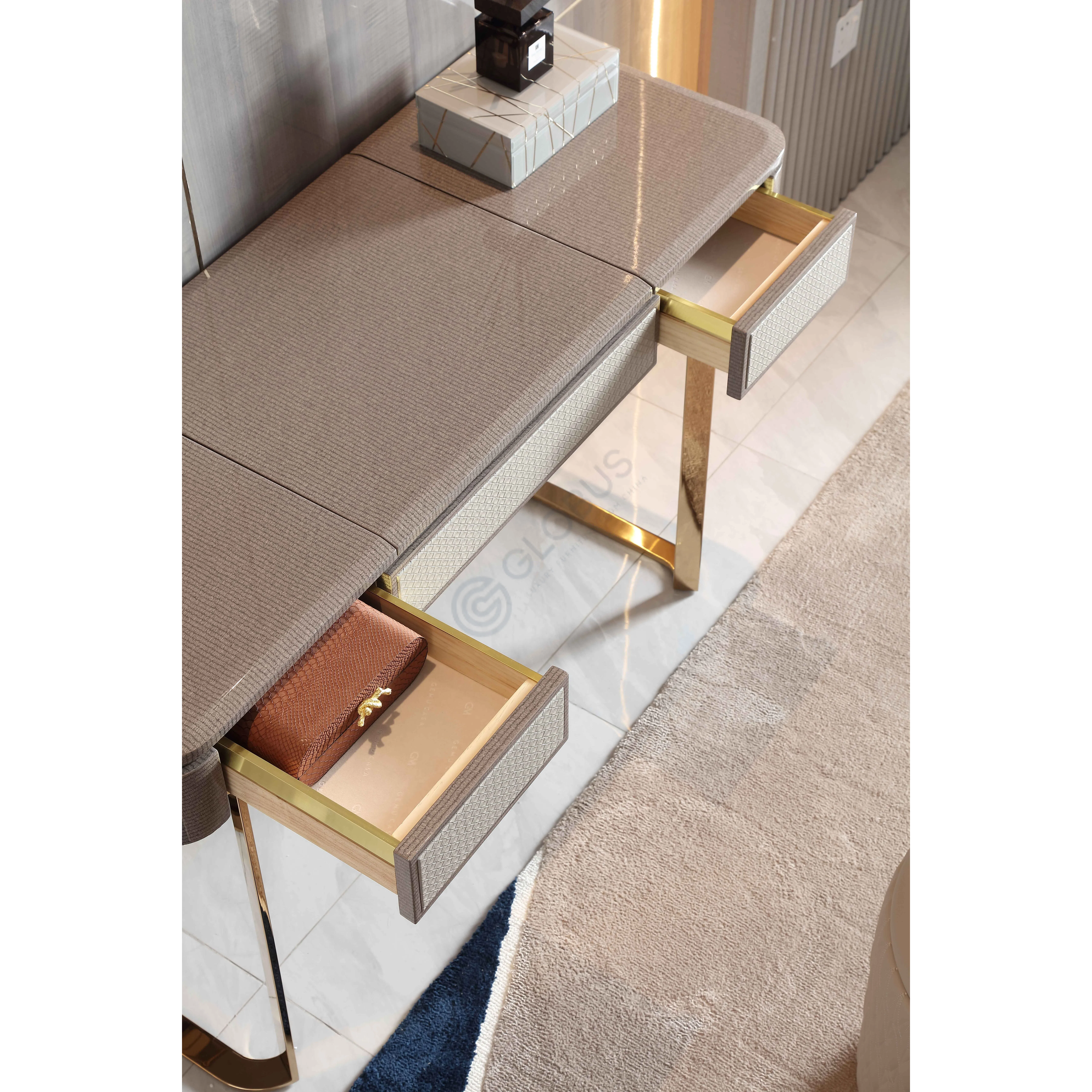 Туалетный столик Ludmilla